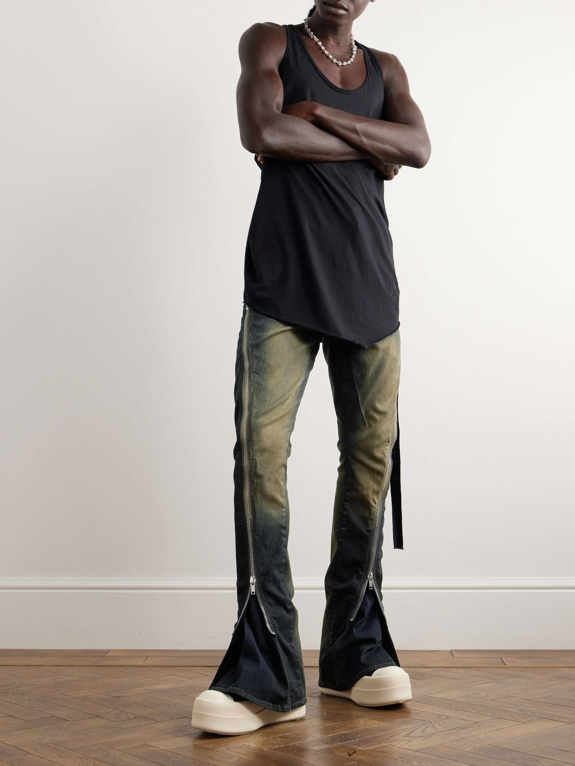 Bolan Banana Slim Fit Flared Zip Embellished Jeans