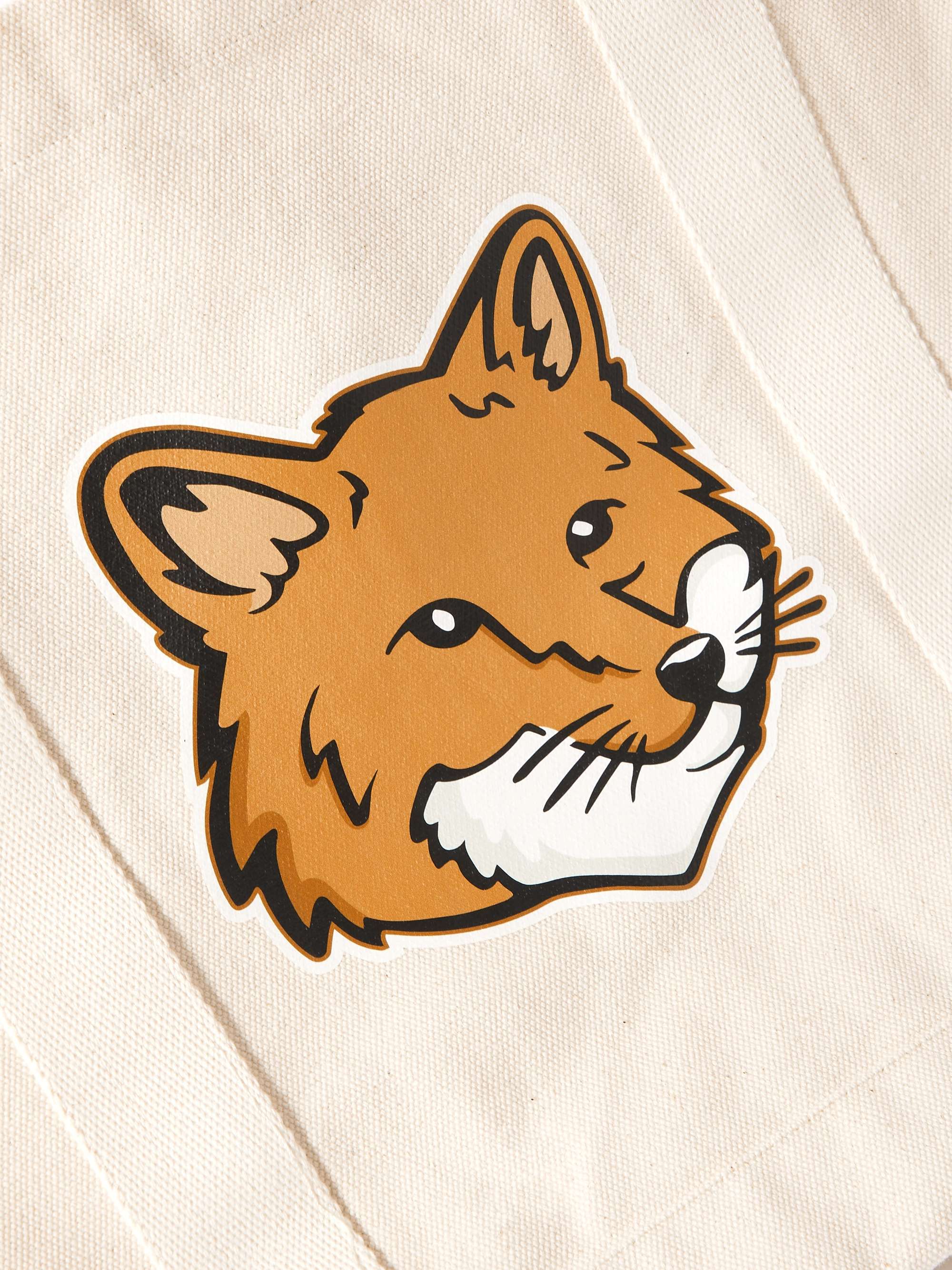 MAISON KITSUNÉ 