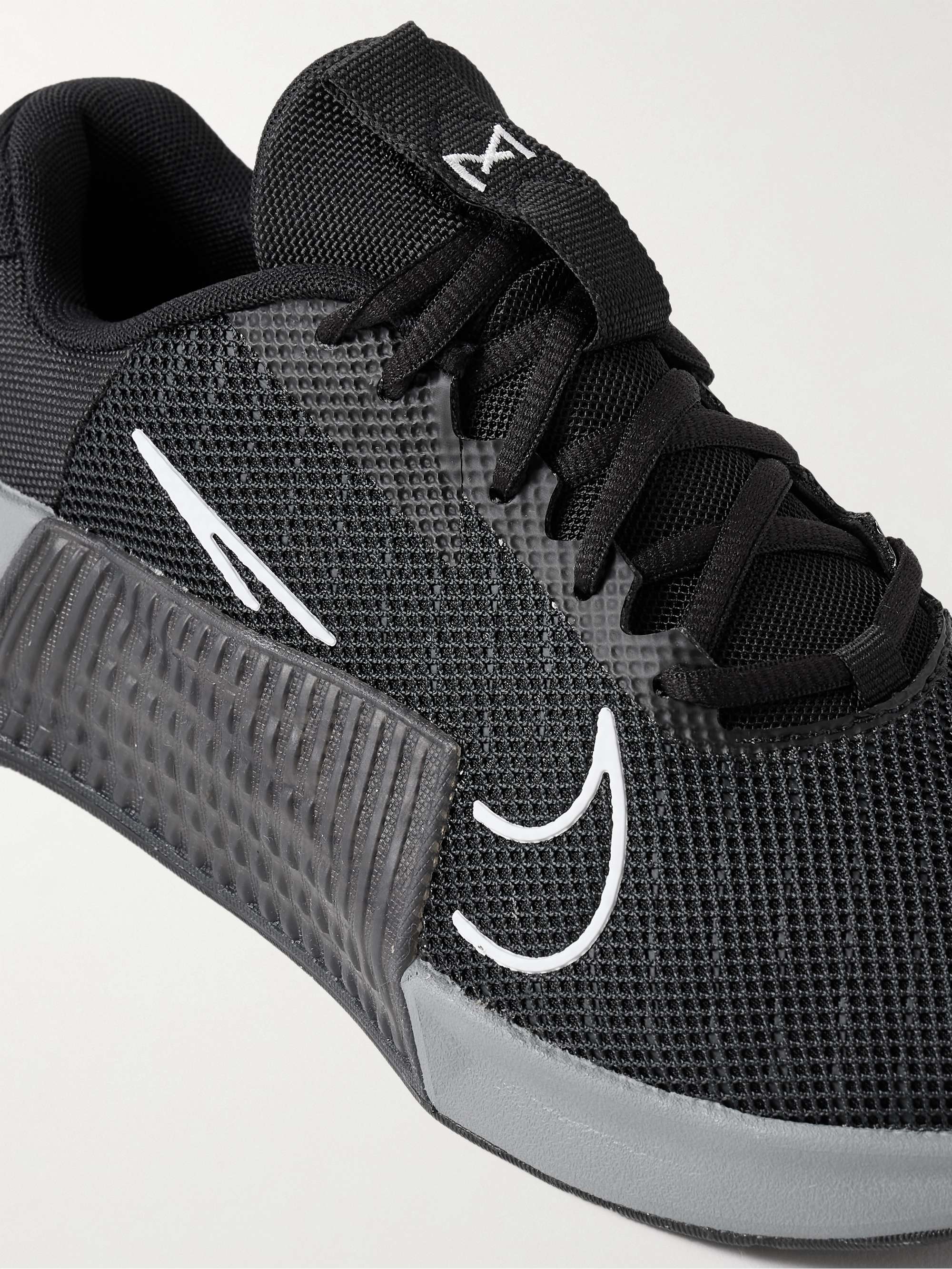 NIKE TRAINING 