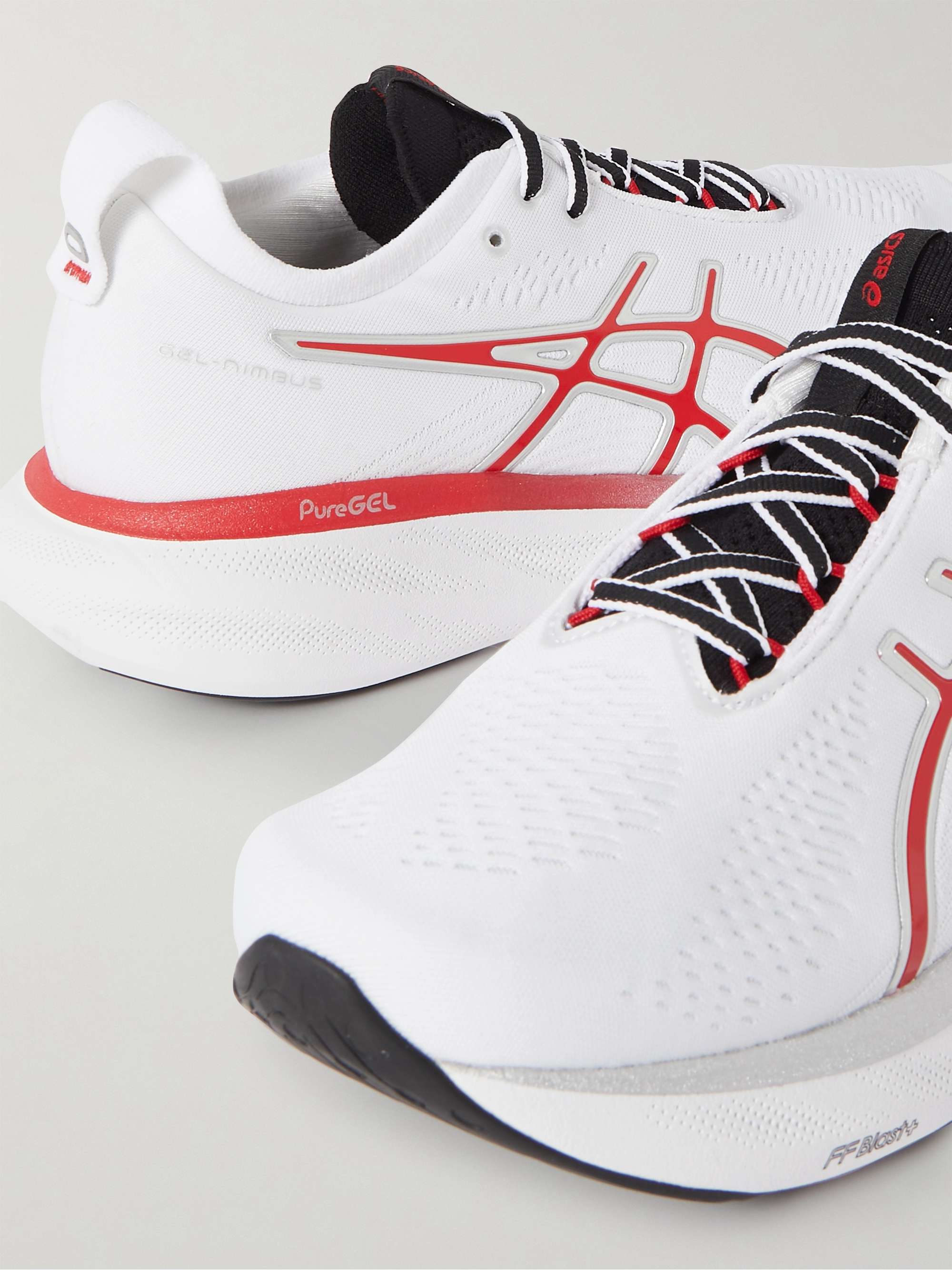ASICS 