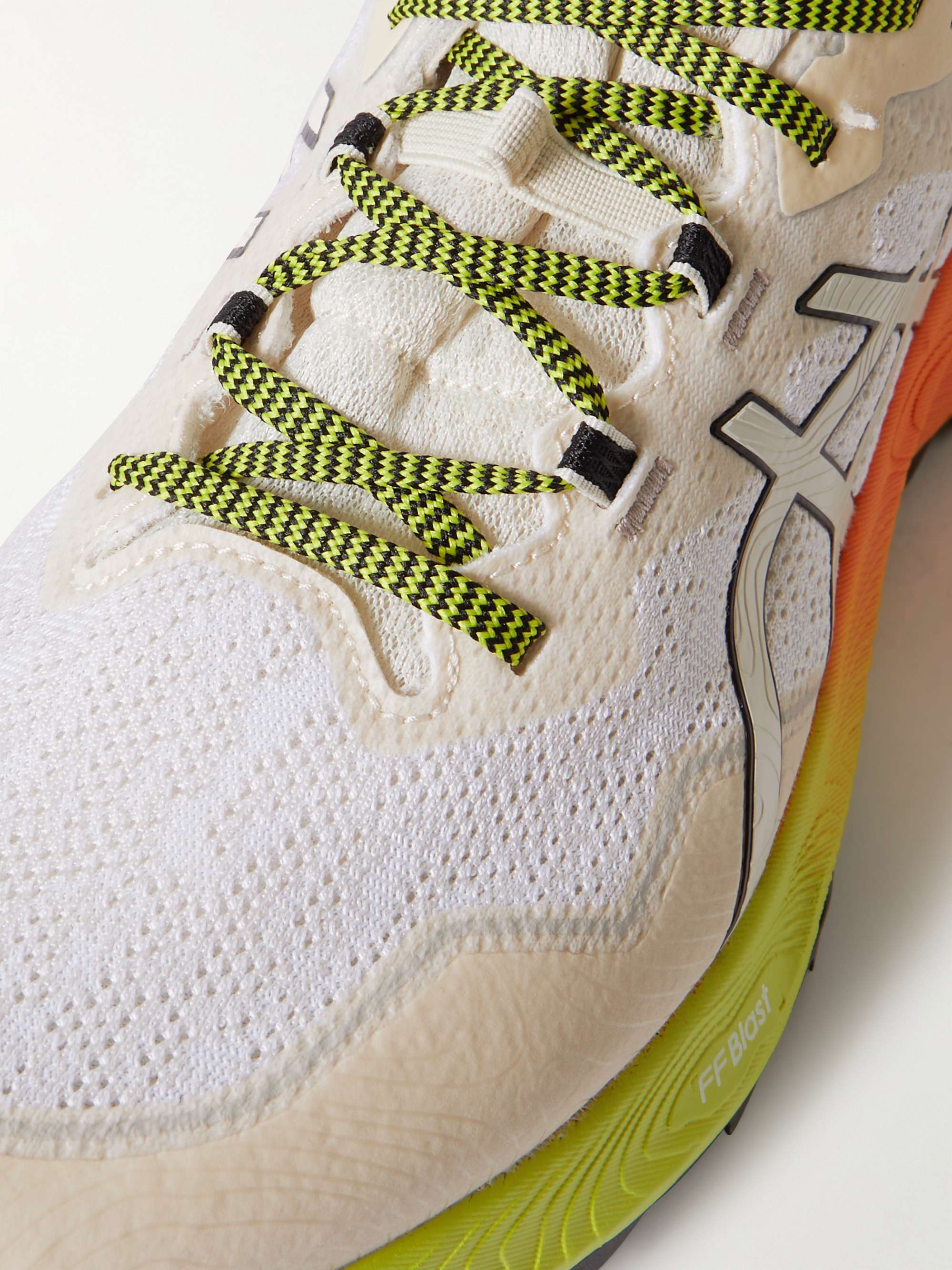 ASICS 