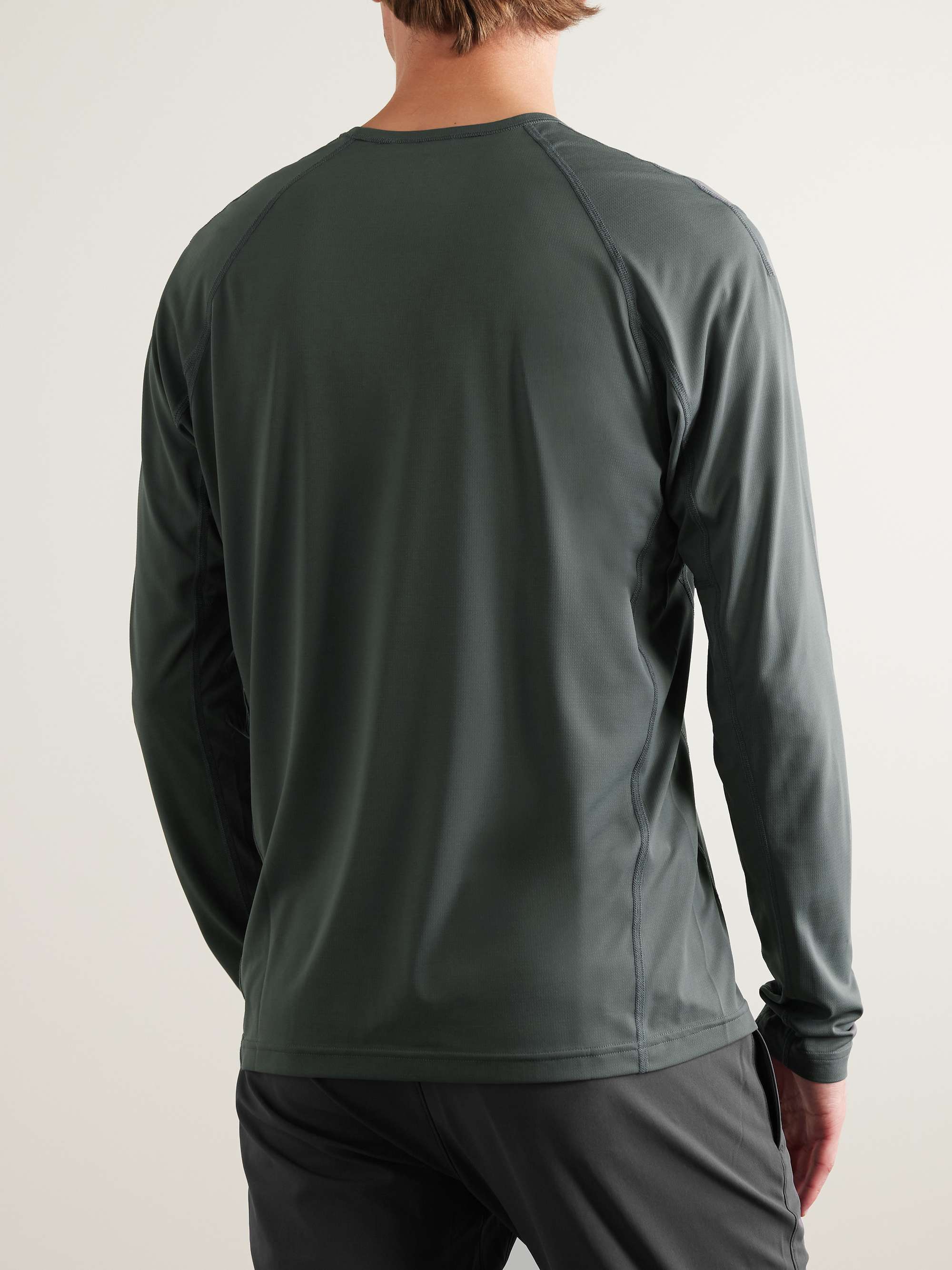 REIGNING CHAMP Deltapeak™ 90 Mesh T-Shirt