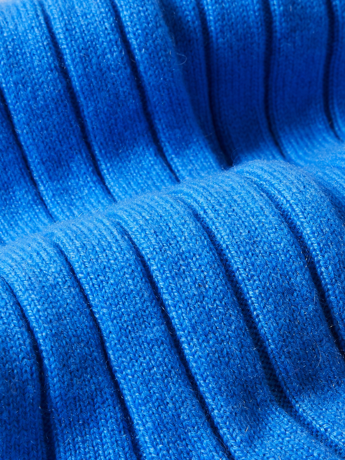 Shop Johnstons Of Elgin Ribbed Cashmere-blend Socks In Blue