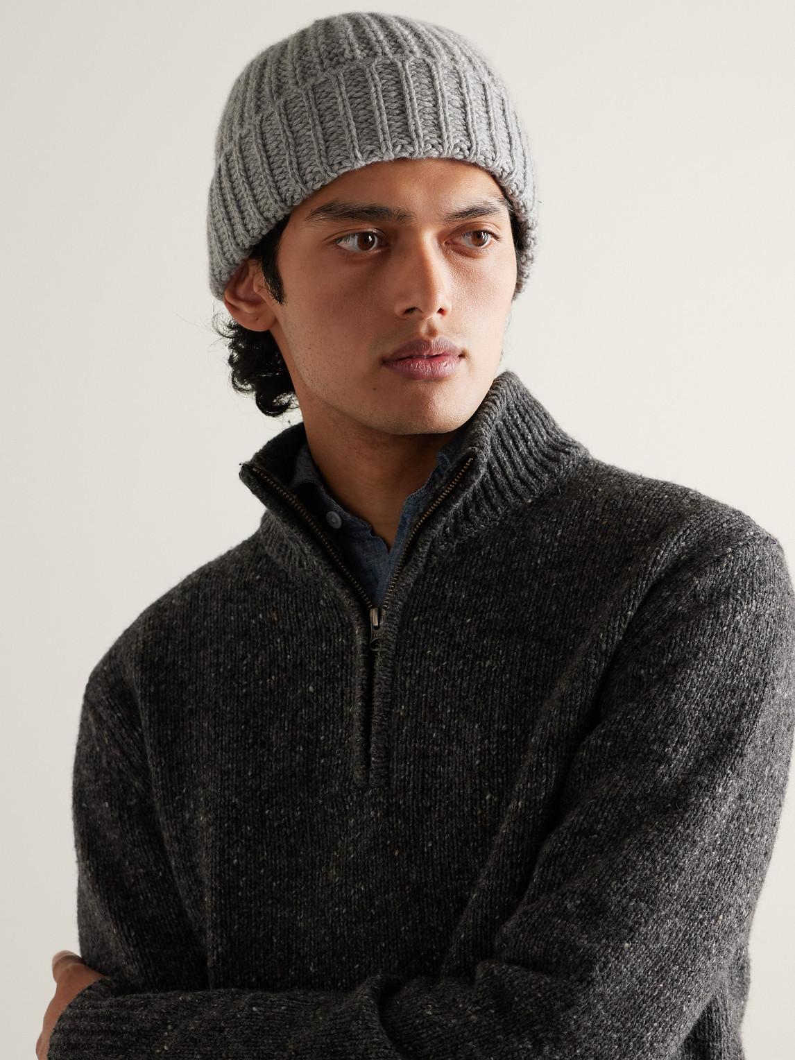 Shop Johnstons Of Elgin Ribbed Cashmere Beanie In Gray