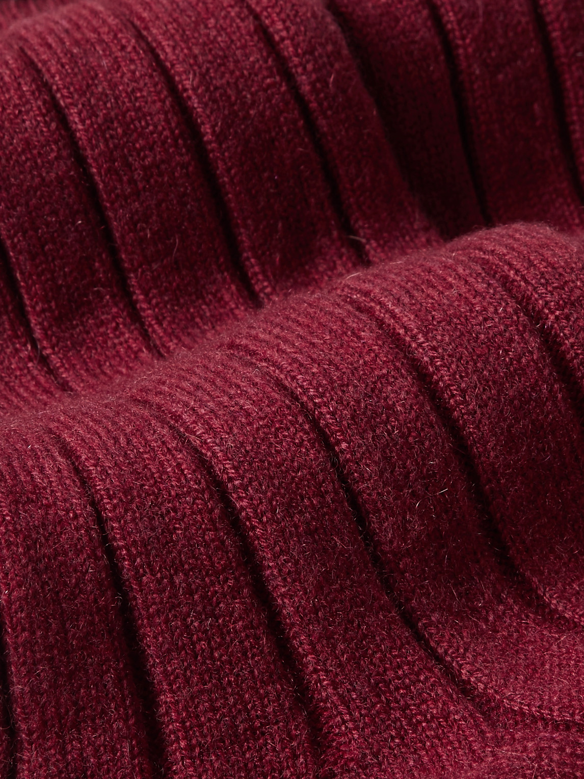 Shop Johnstons Of Elgin Ribbed Cashmere-blend Socks In Red
