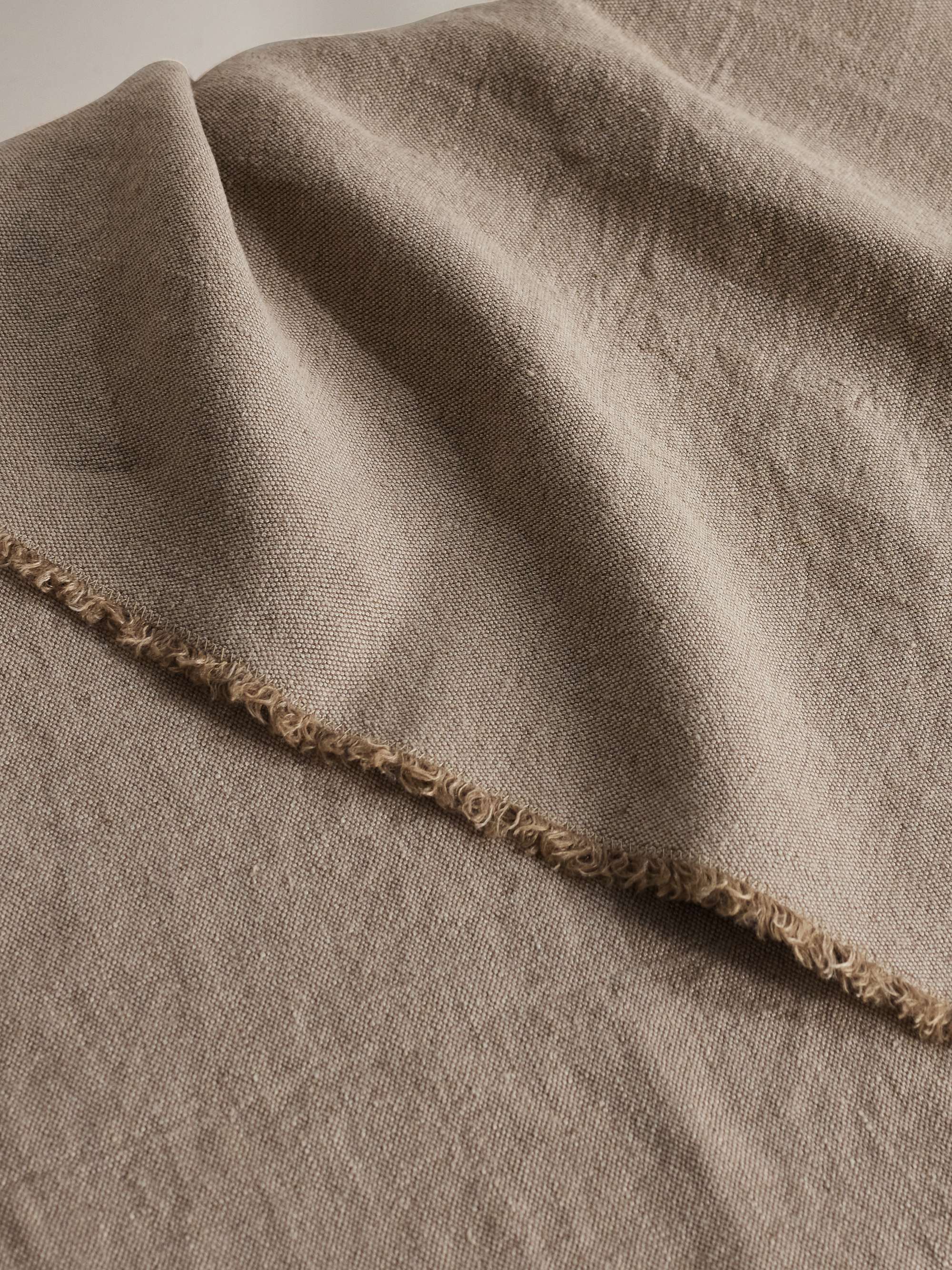 R+D.LAB Fringed Linen Table Runner