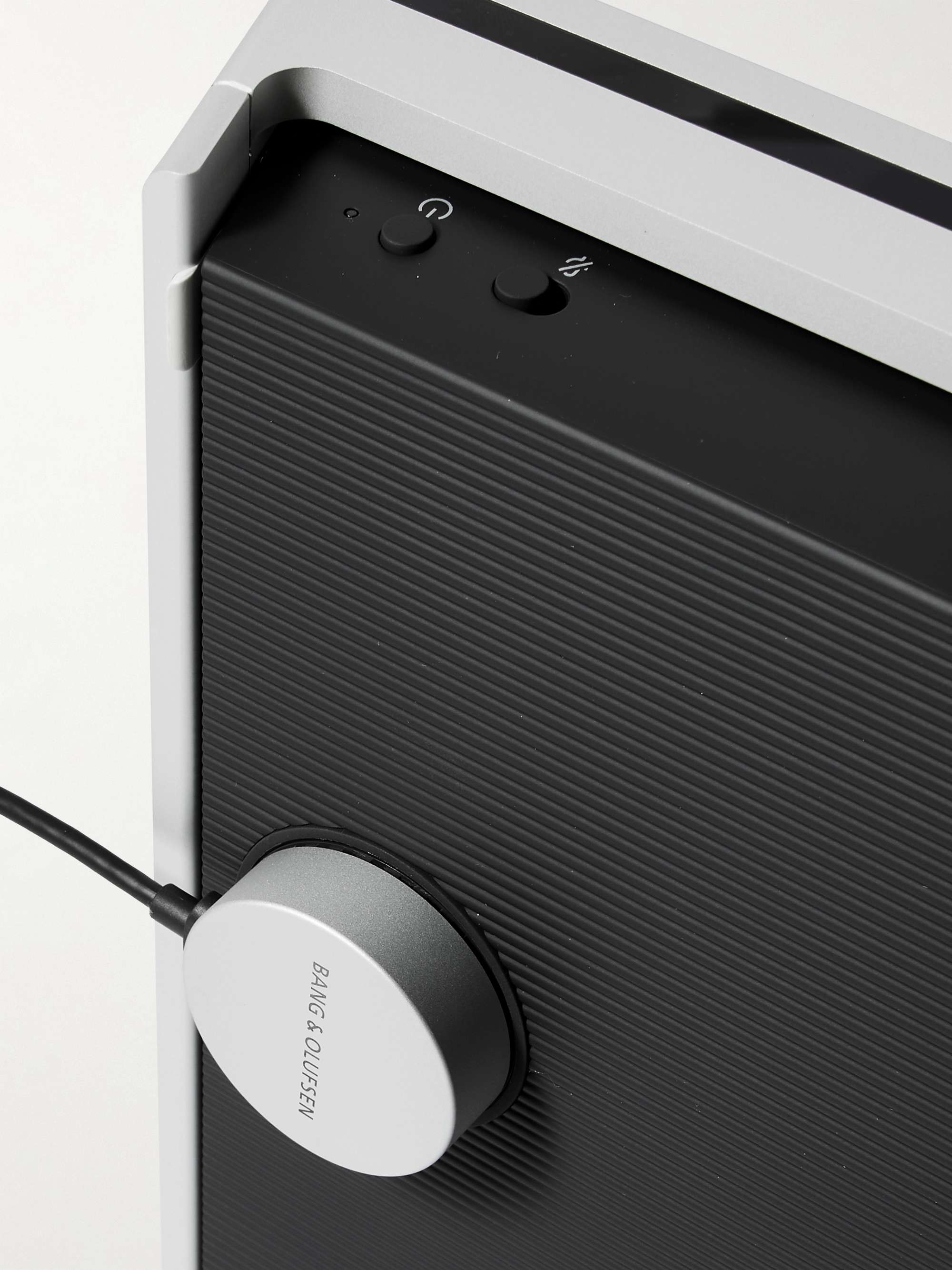 BANG & OLUFSEN 