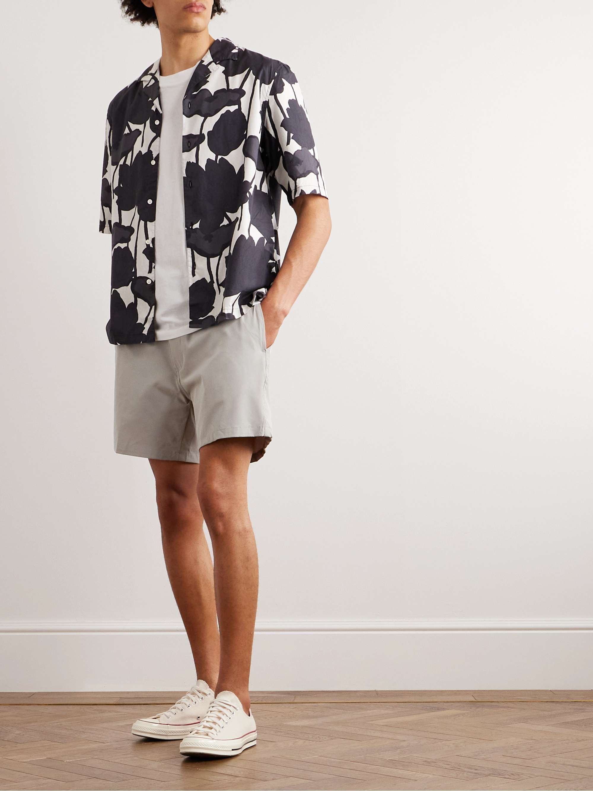 ONIA All Purpose 6" Straight-Leg Stretch-Shell Shorts