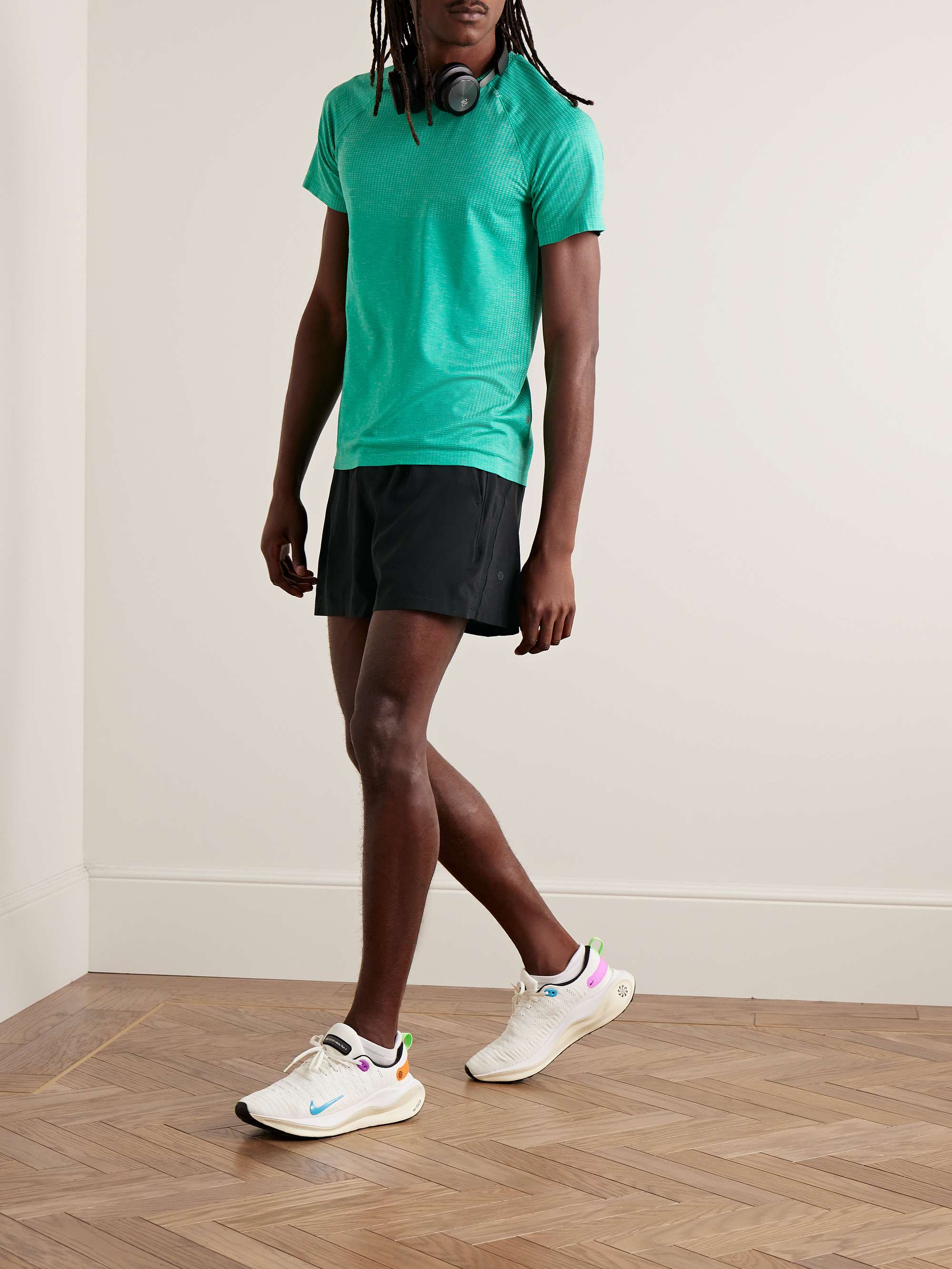 LULULEMON 