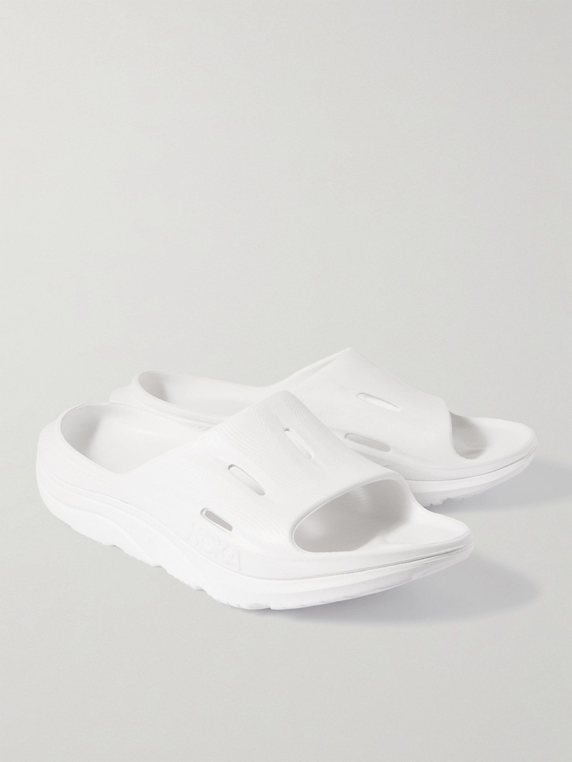 Hoka Gender Inclusive Ora Recovery Slide 3 Sandal In White