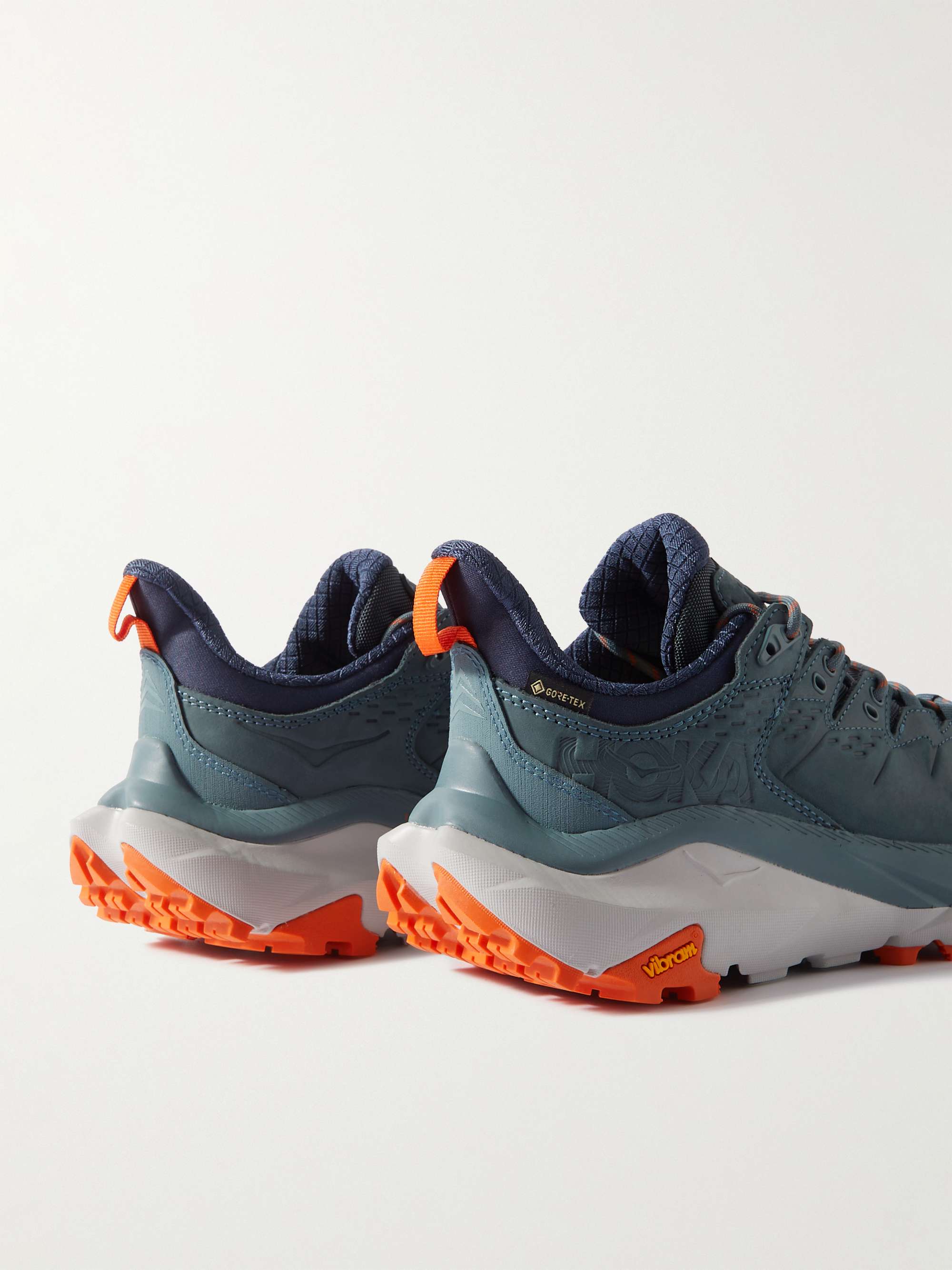 HOKA ONE ONE 