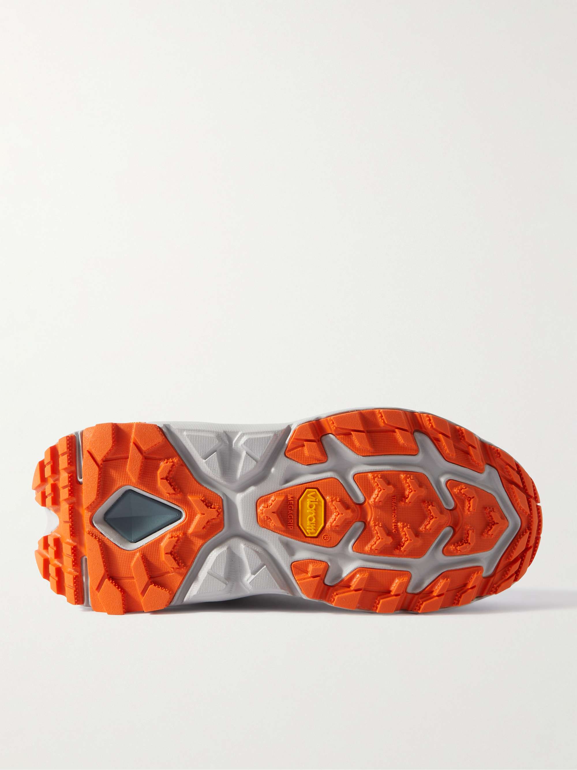 HOKA ONE ONE 
