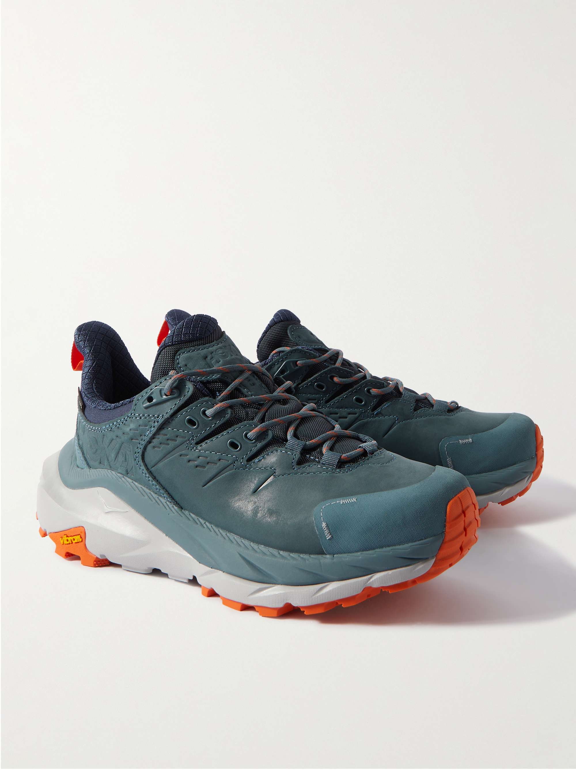 HOKA ONE ONE 