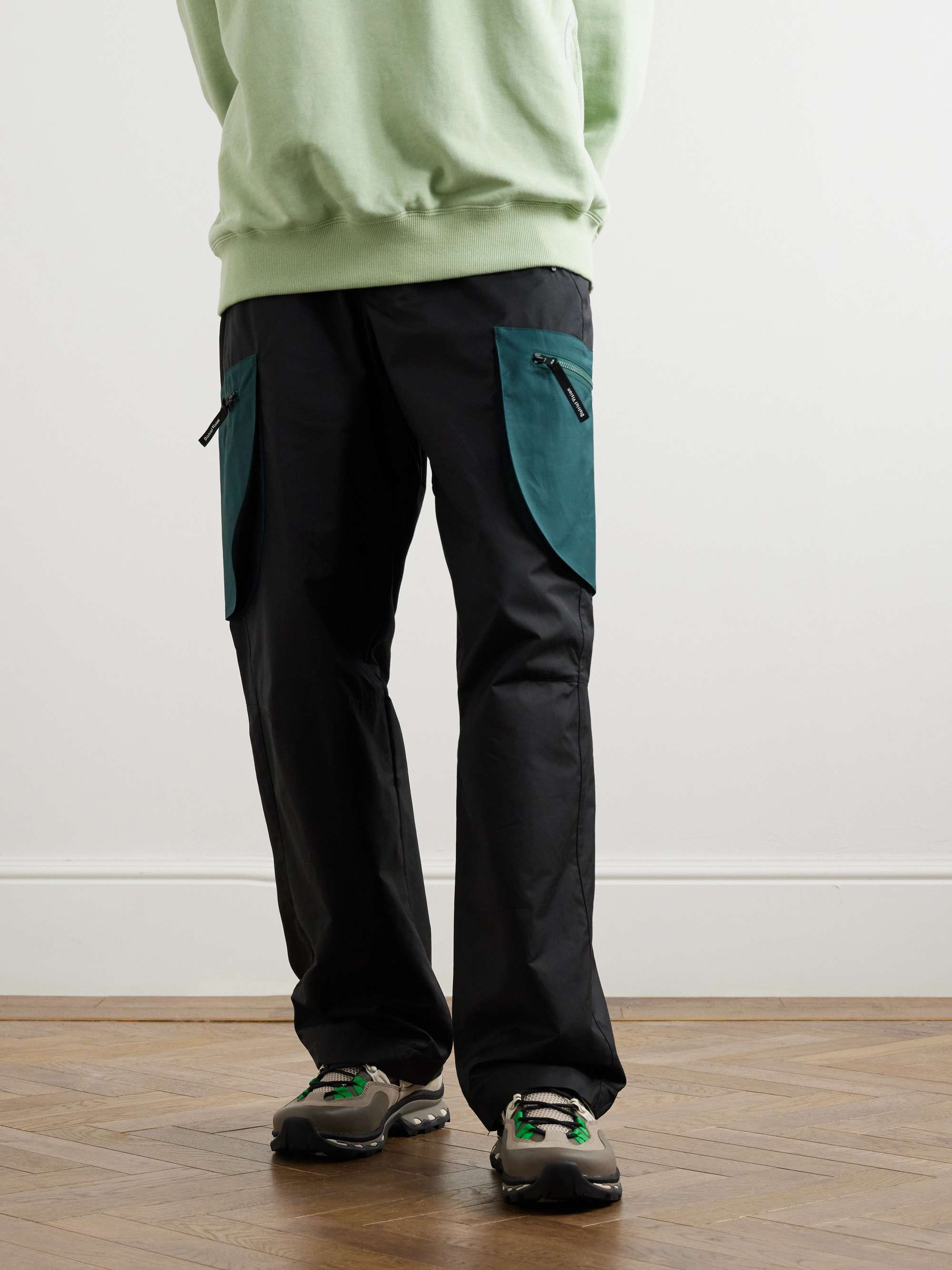 SALOMON 