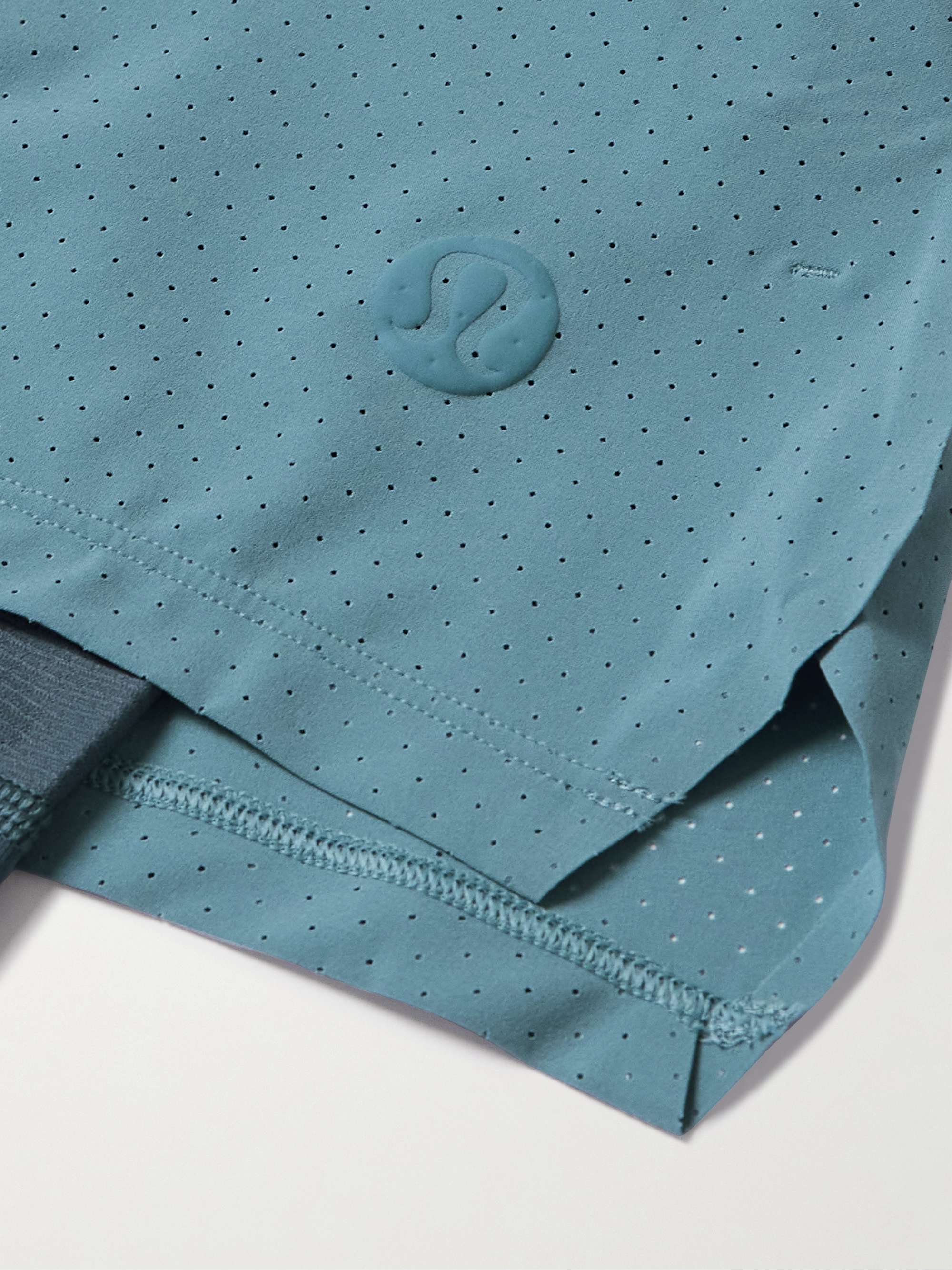 LULULEMON 