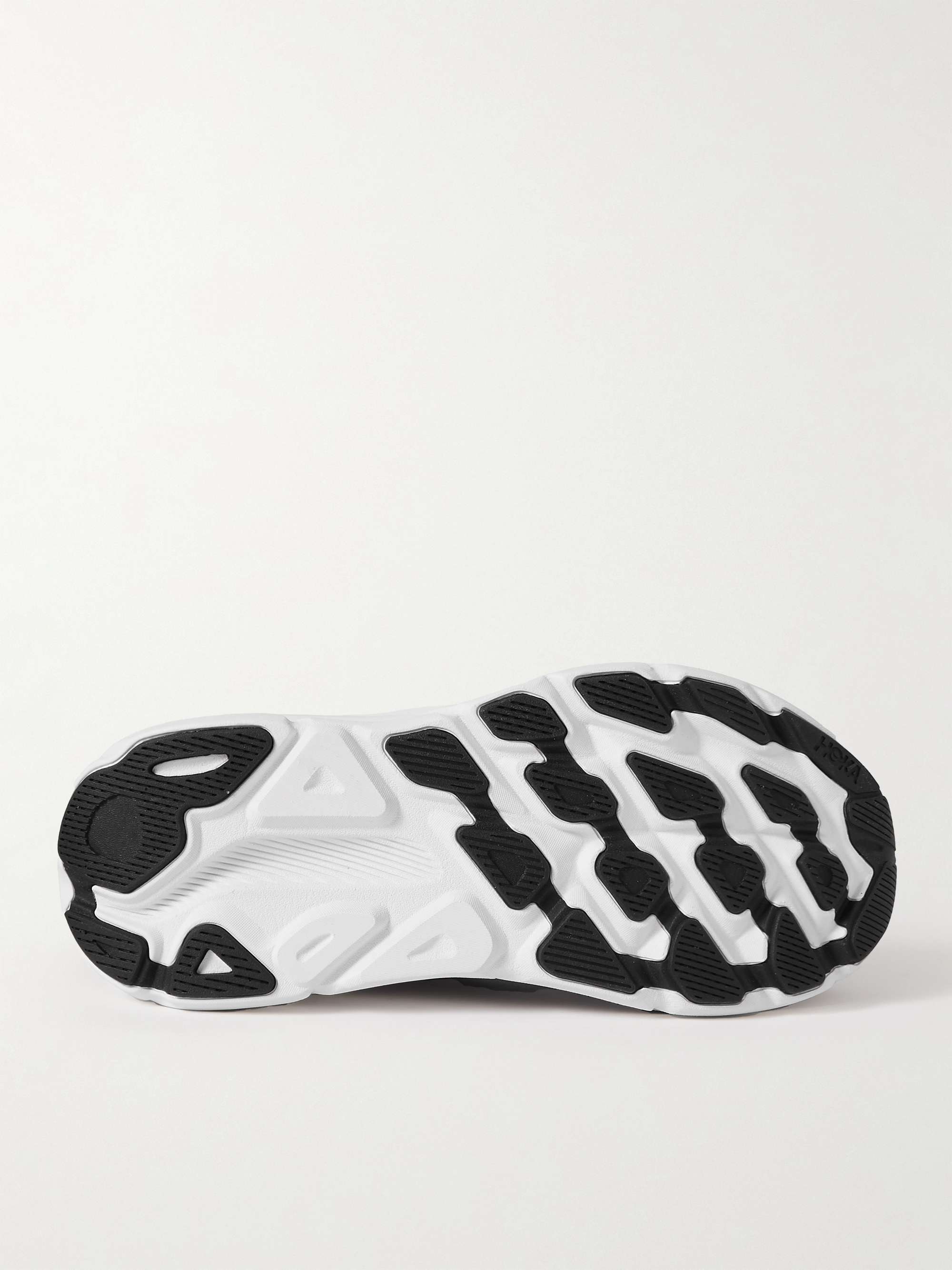 HOKA ONE ONE 