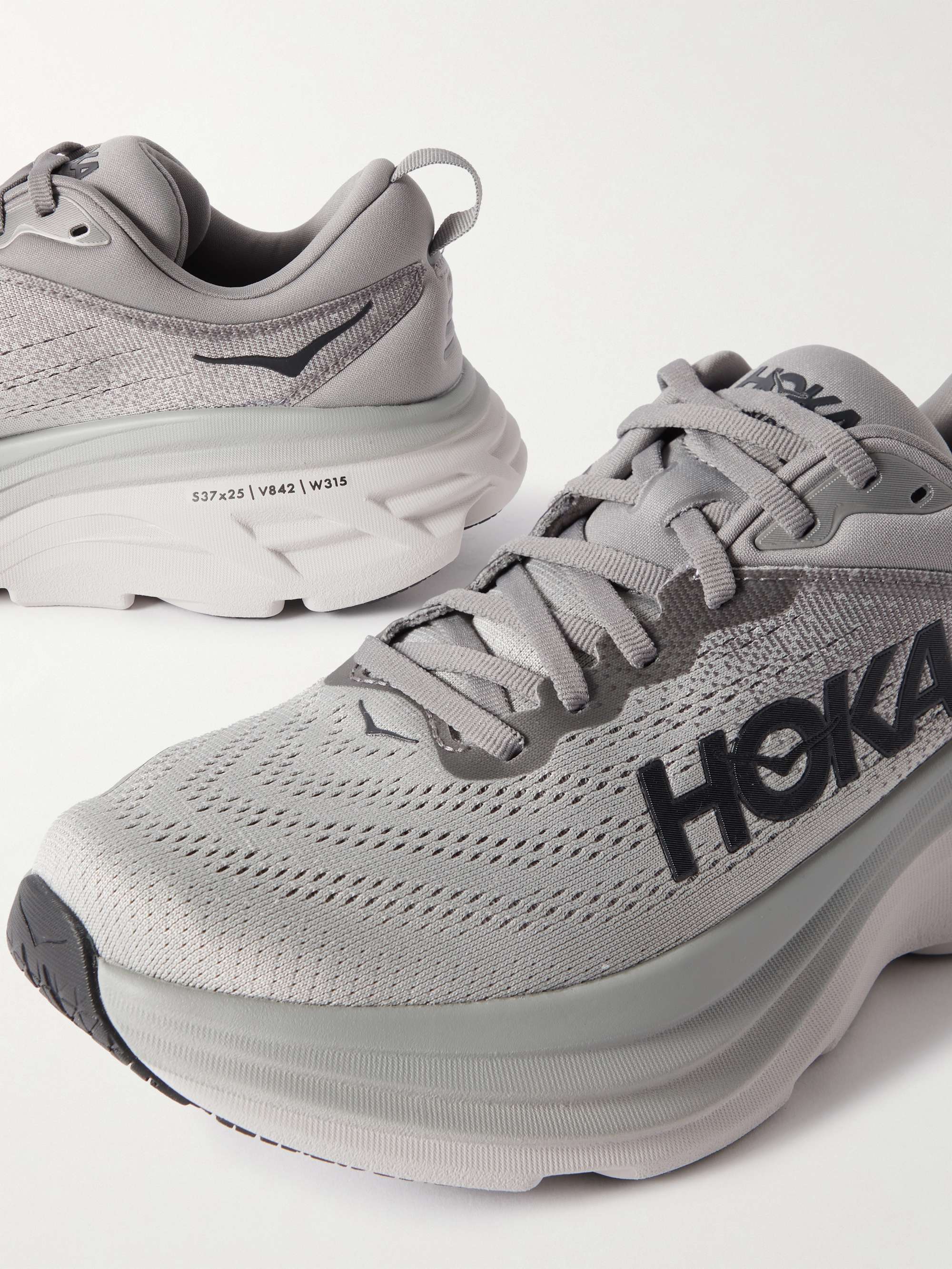 HOKA ONE ONE 