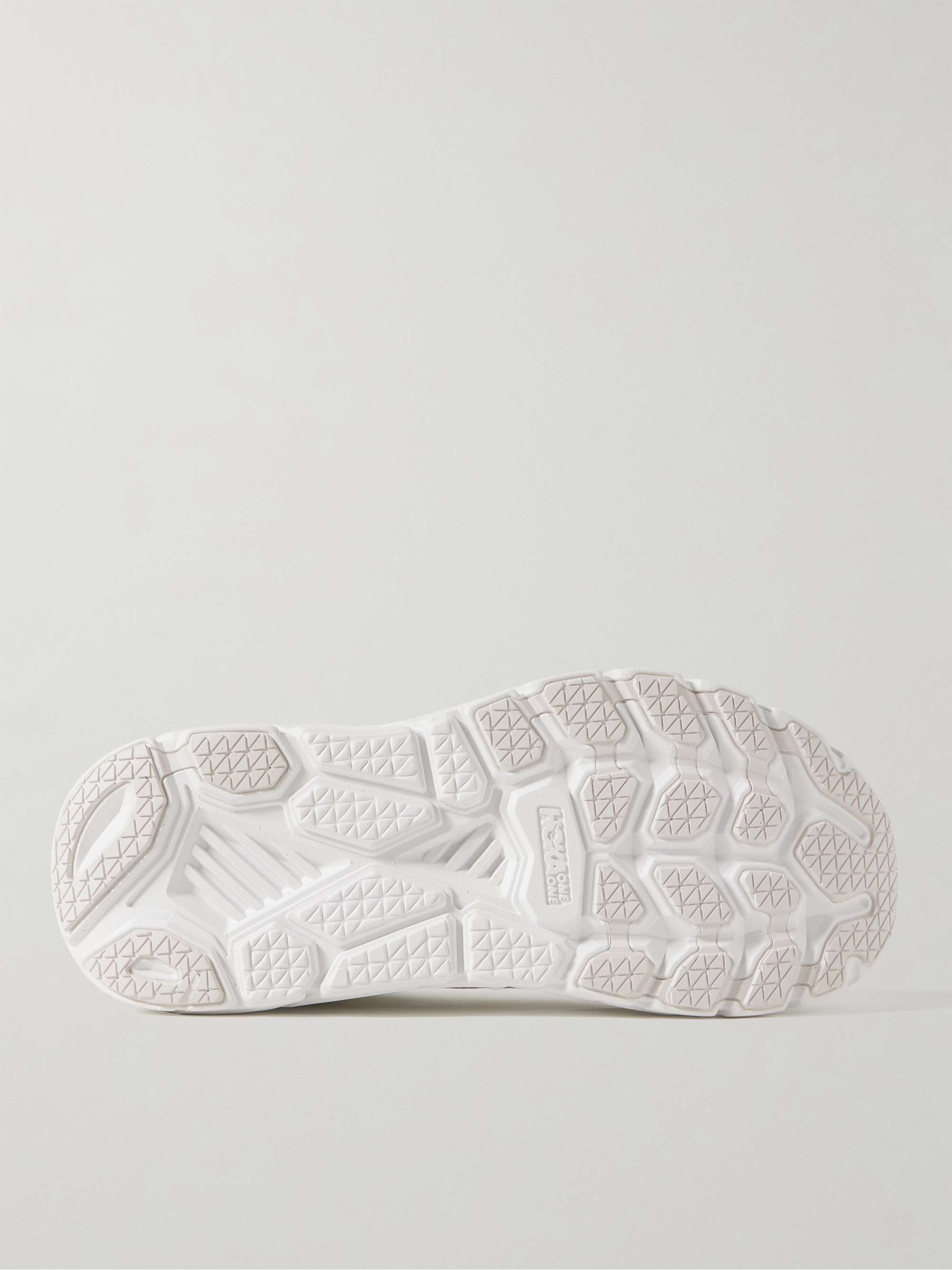 HOKA ONE ONE 