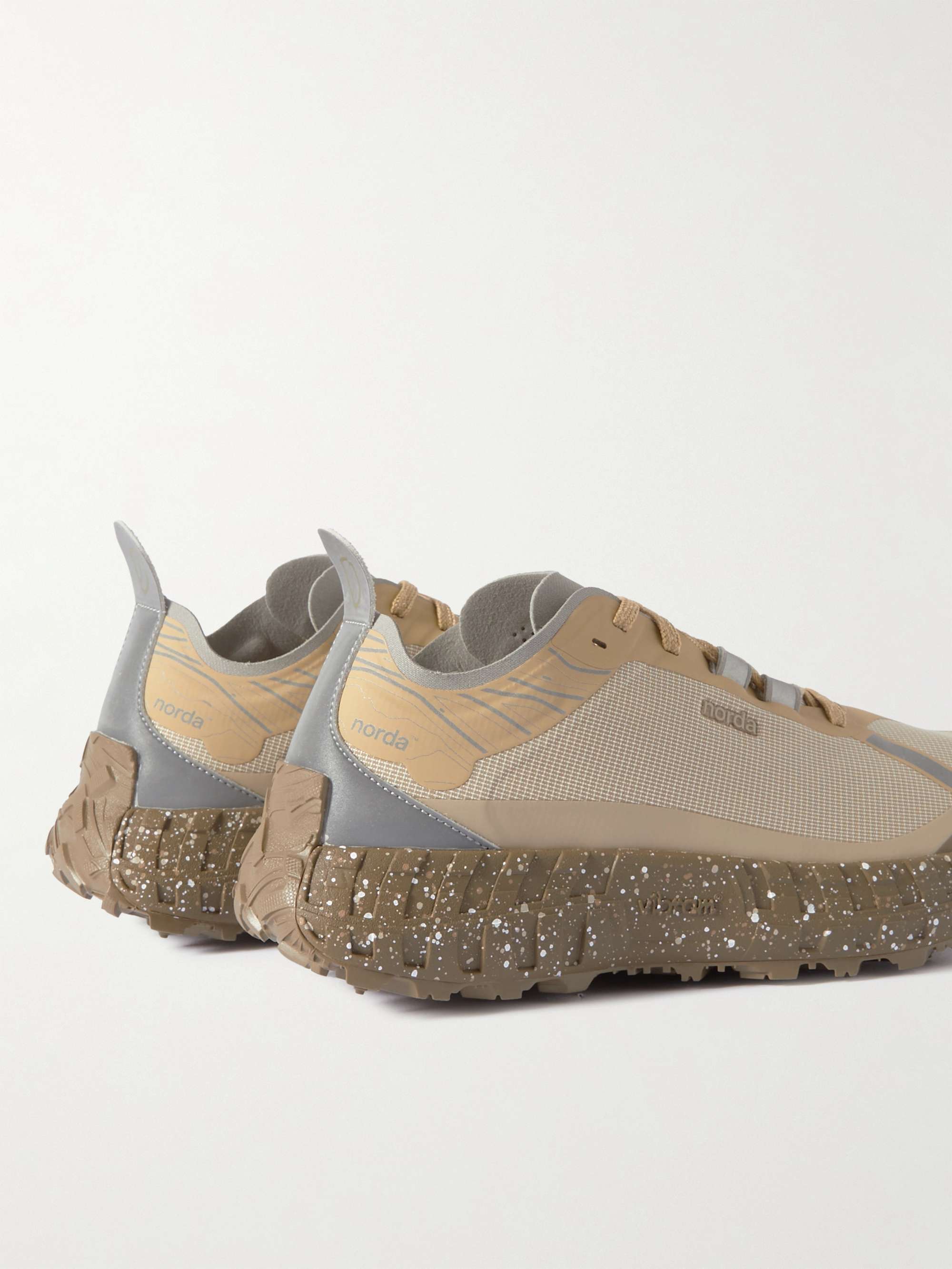 NORDA 001 Mesh Running Sneakers