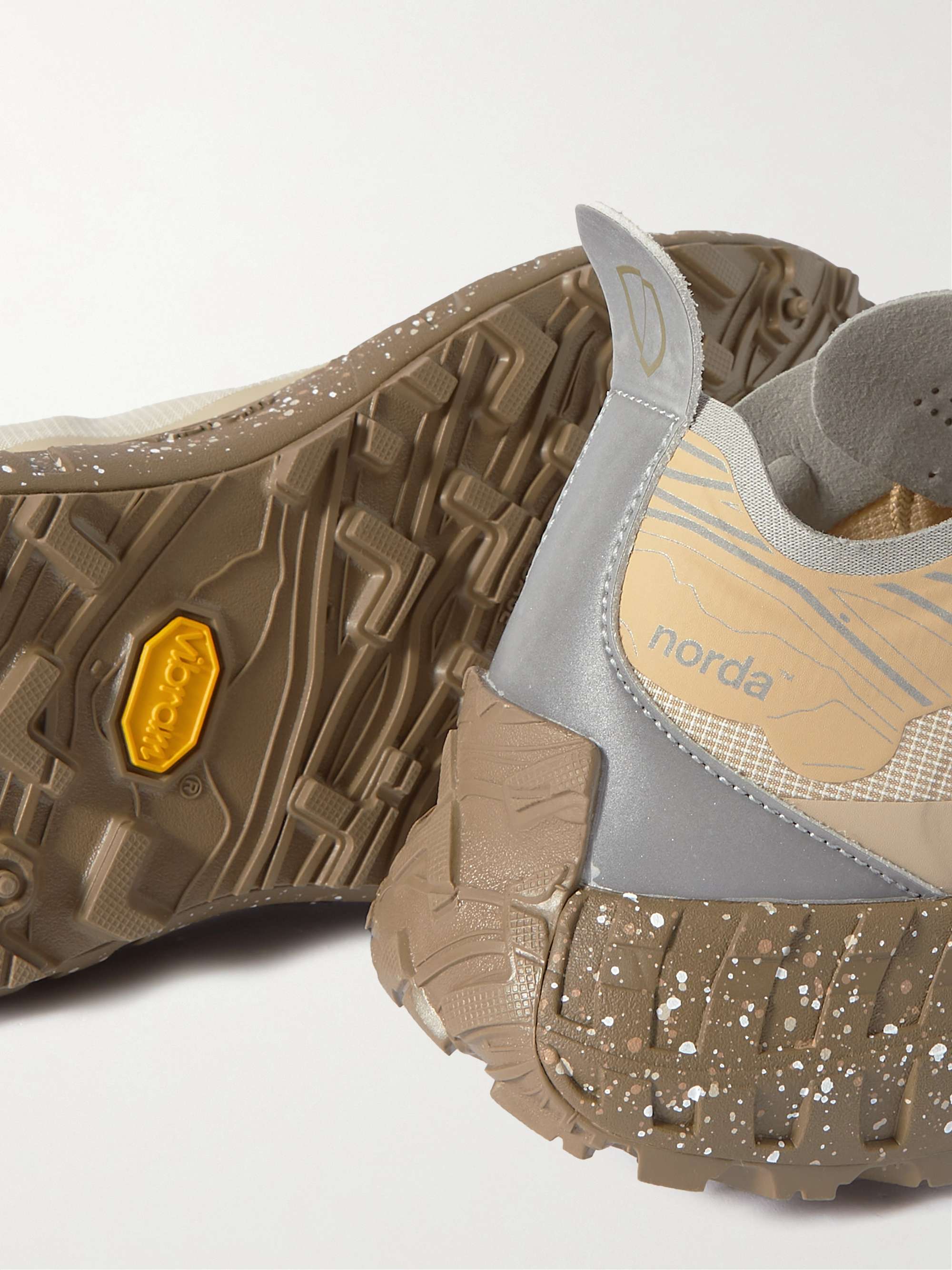 NORDA 001 Mesh Running Sneakers