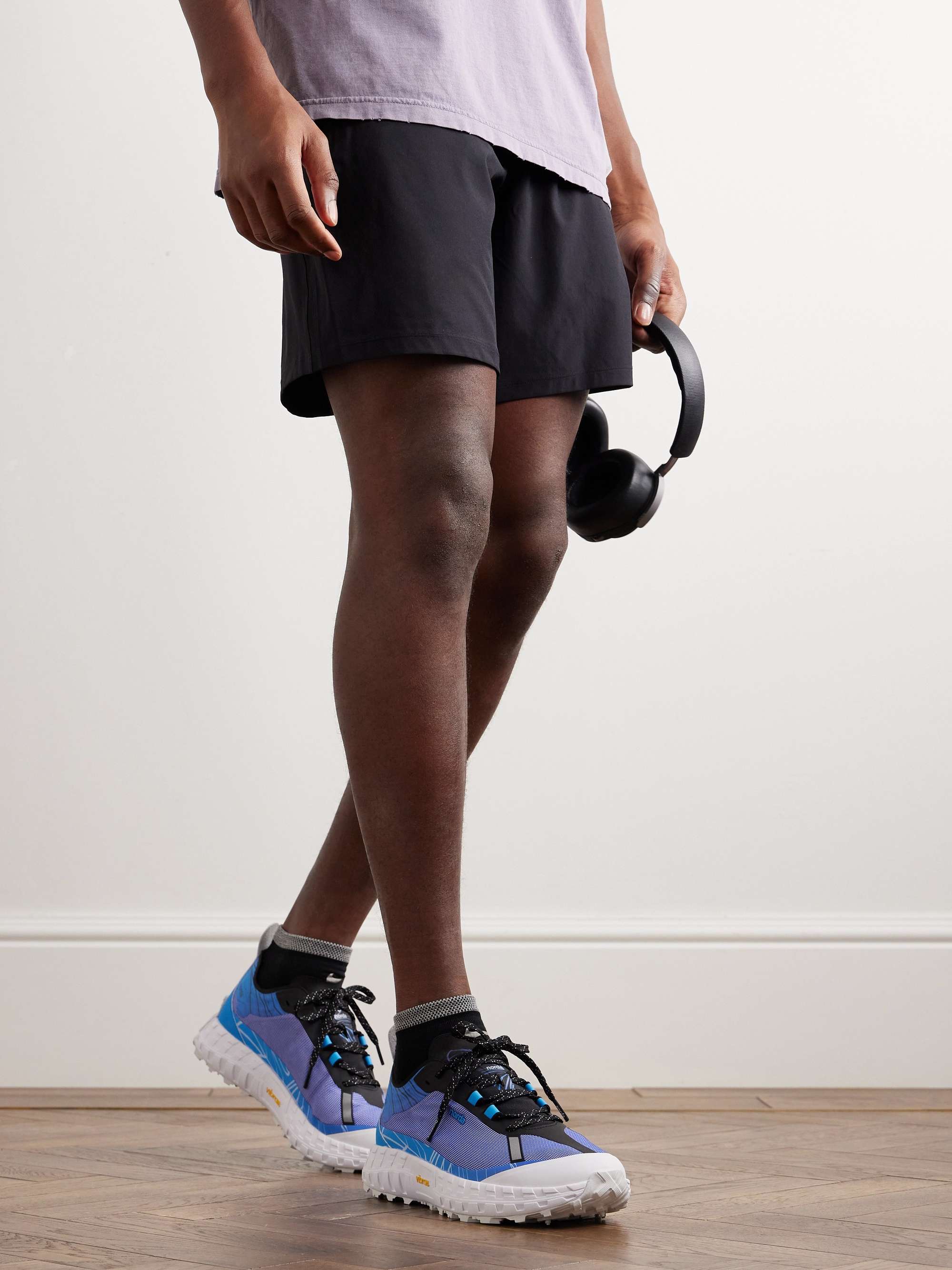 NORDA 001 Mesh Running Sneakers