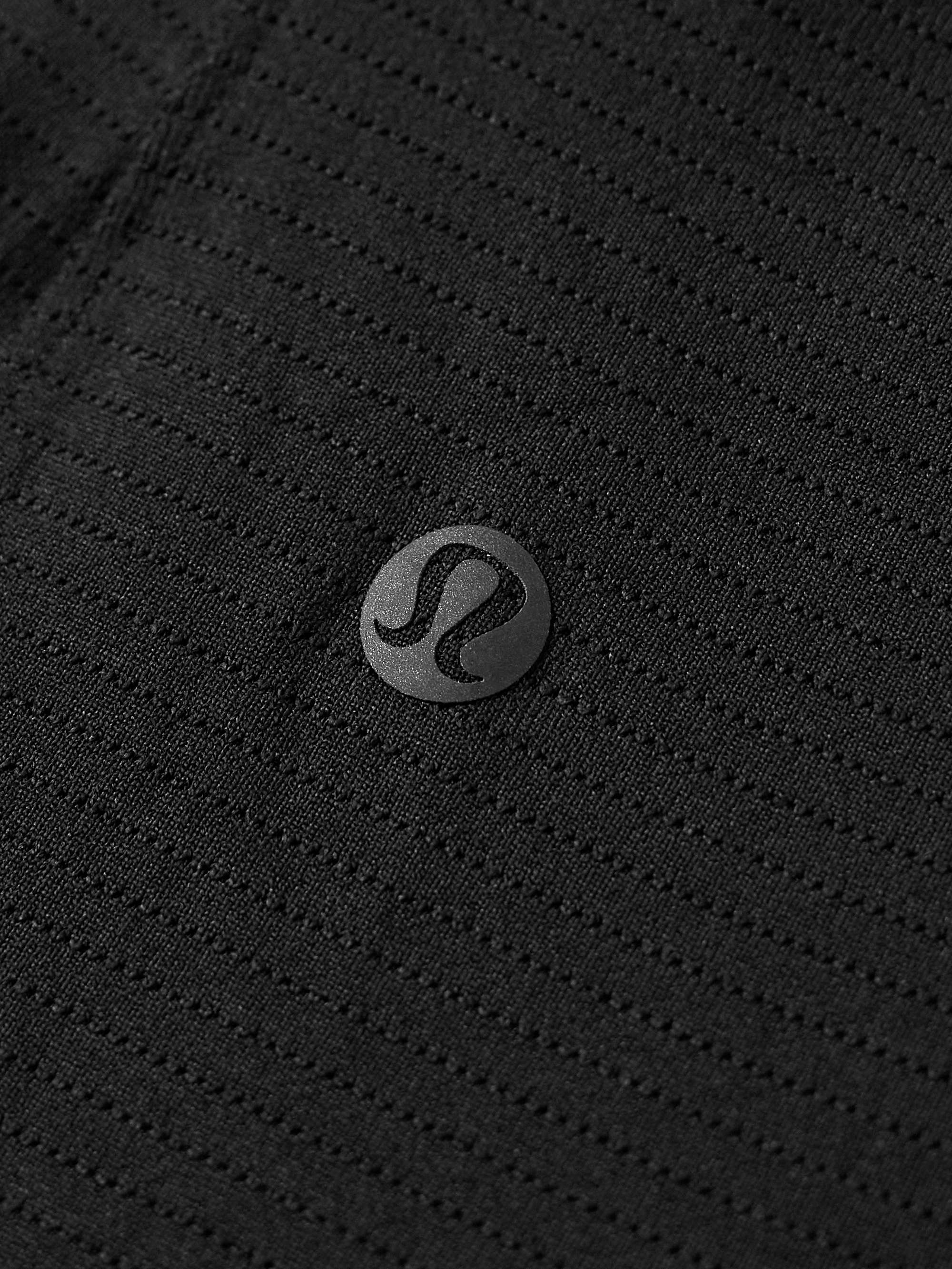 LULULEMON 