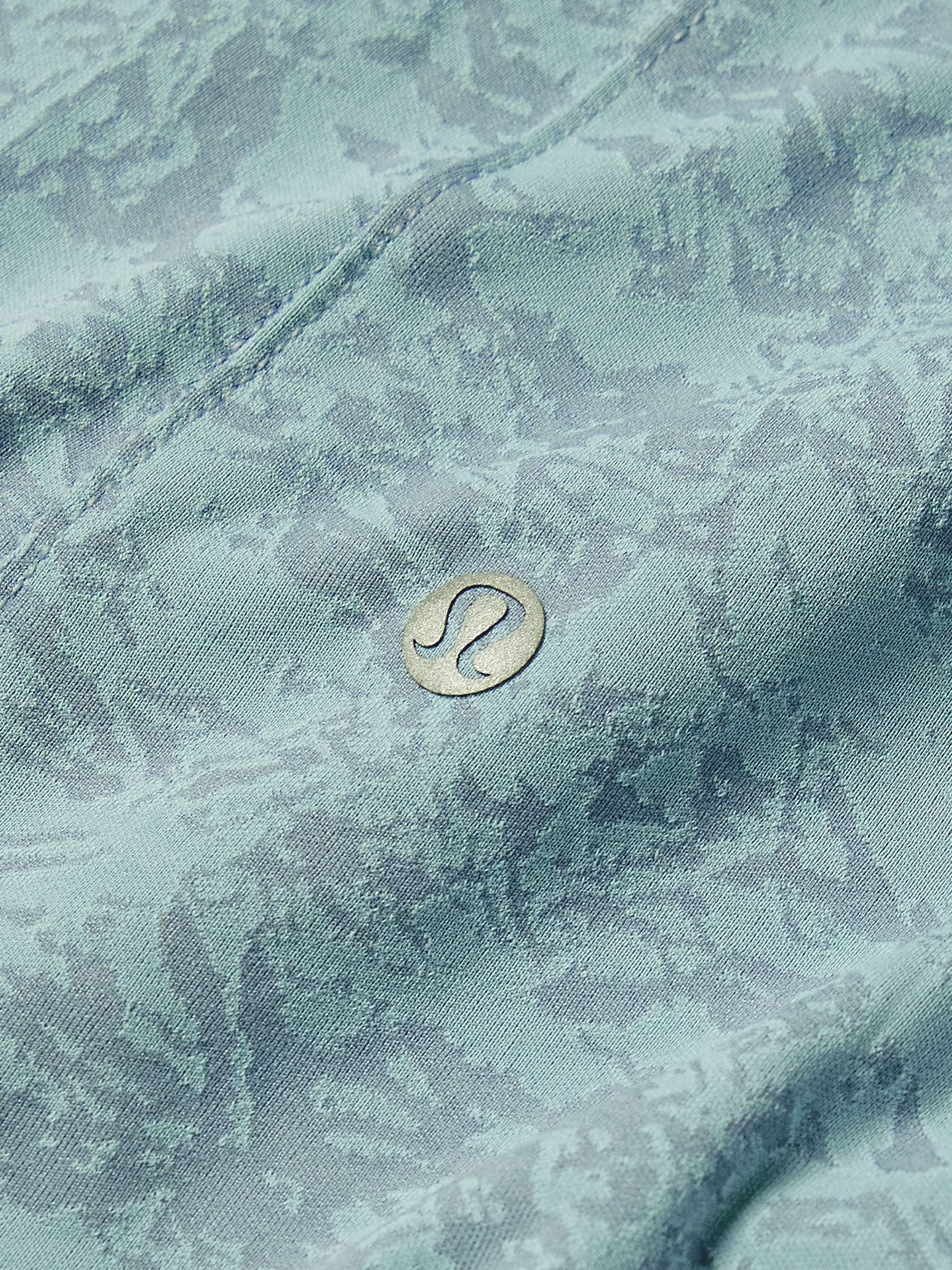 LULULEMON 