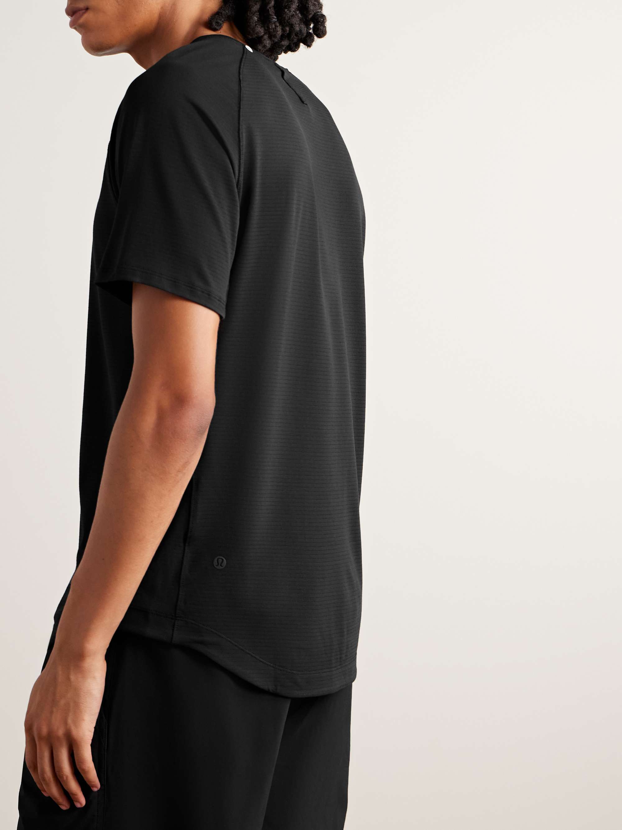 LULULEMON 