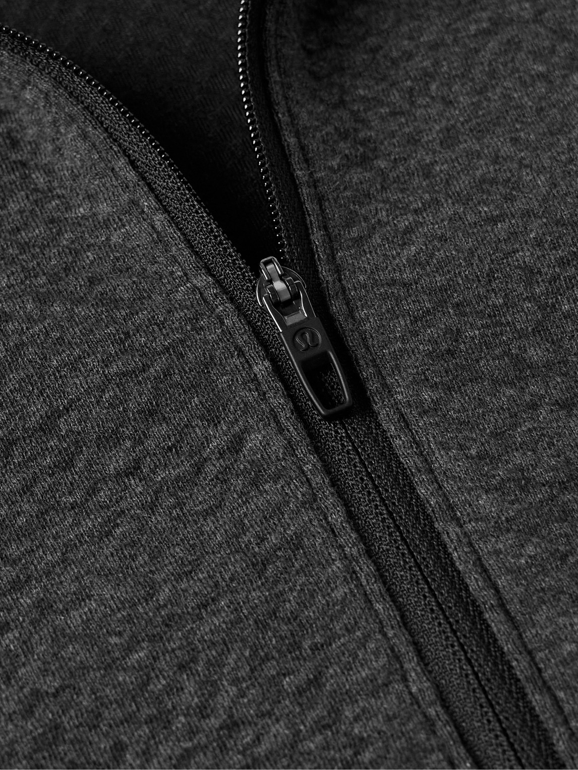 https://www.mrporter.com/variants/images/1647597316772838/cu/w1000.jpg