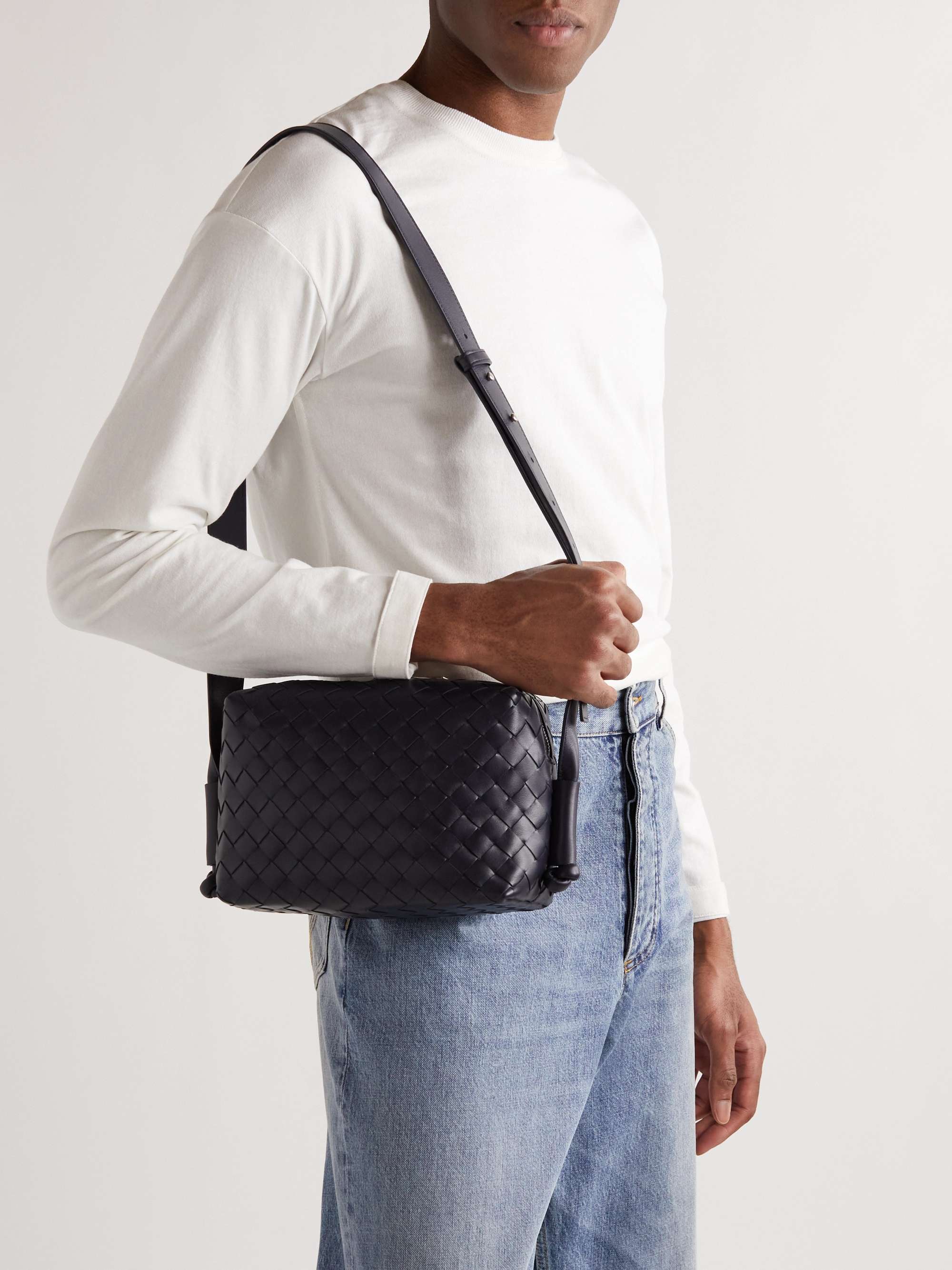 Bottega Veneta Bottega Veneta Men's Black Leather Messenger Bag - Stylemyle