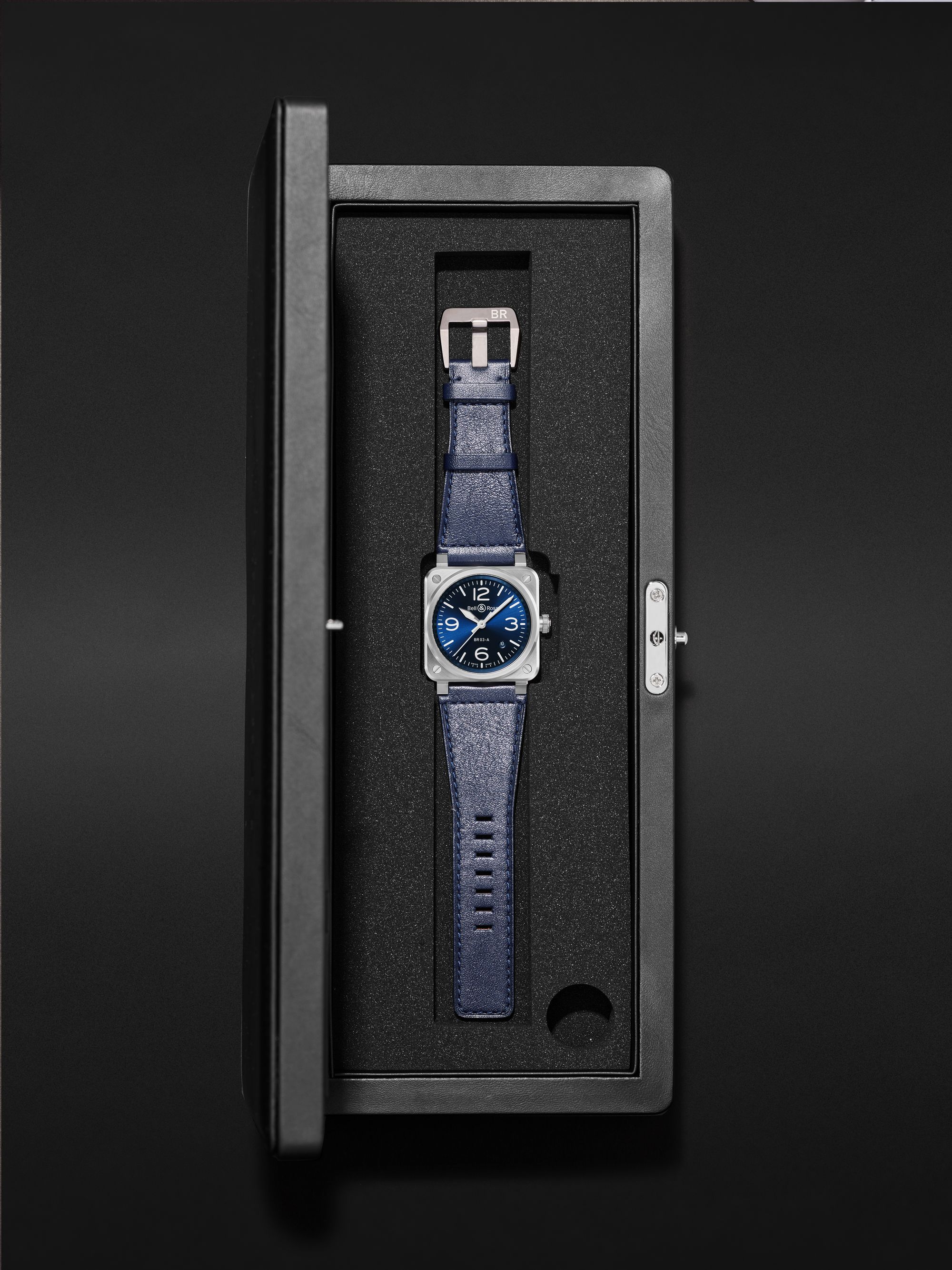 BELL & ROSS 