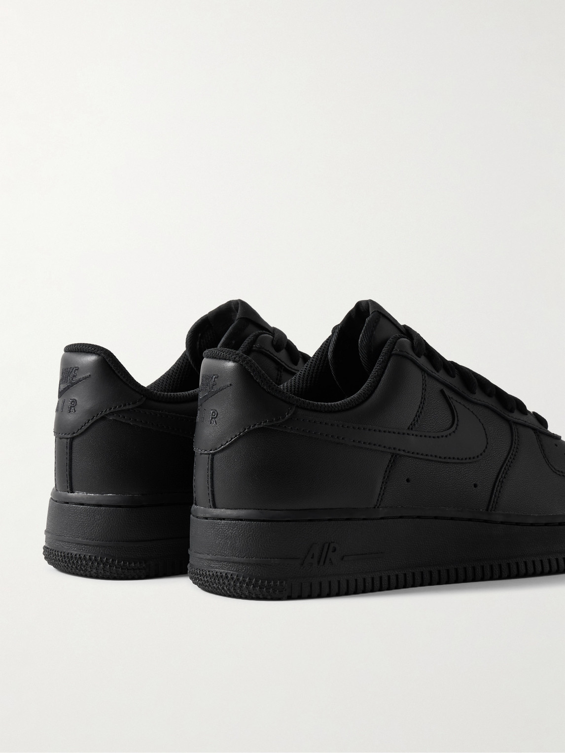 Nike Air Force 1 '07 Lx In Black