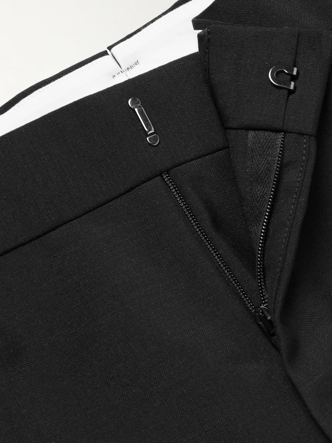 Alexander Mcqueen Slim-fit Pleated Wool And Mohair-blend Suit Trousers In Black