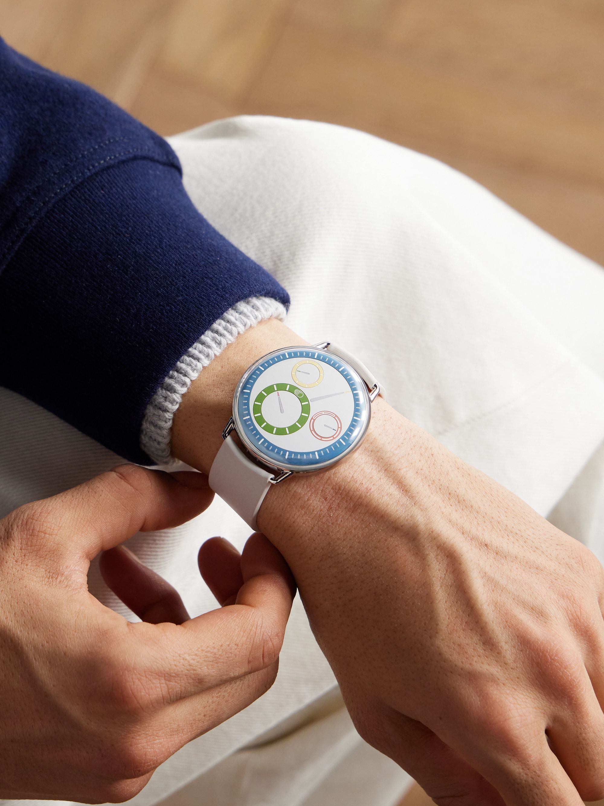 RESSENCE 