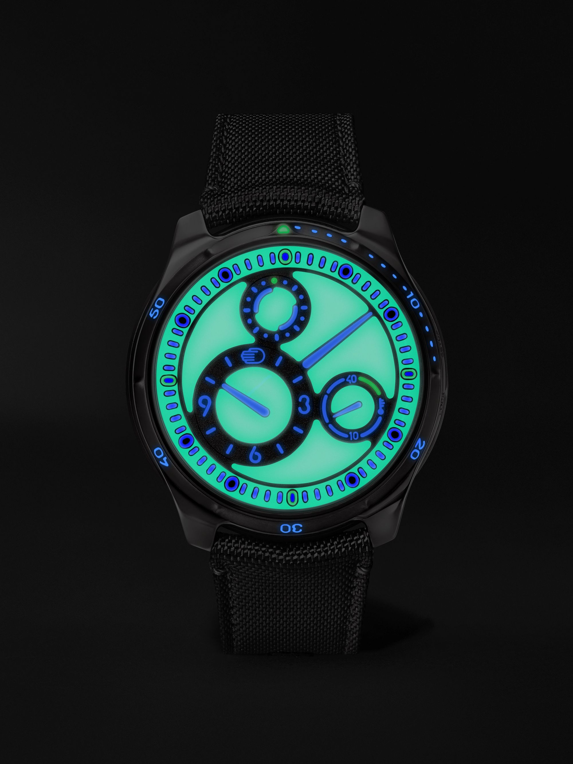RESSENCE 