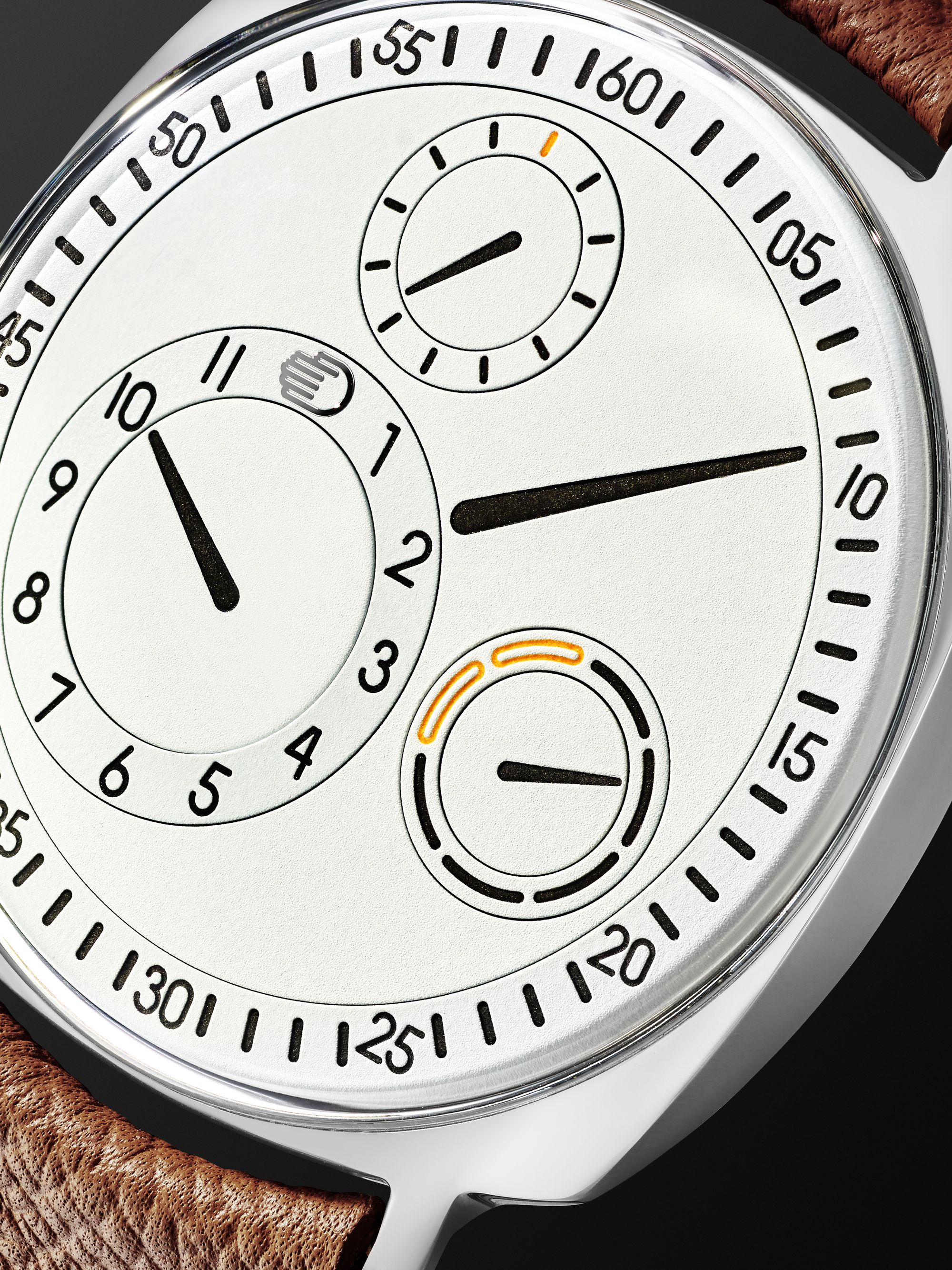 RESSENCE 