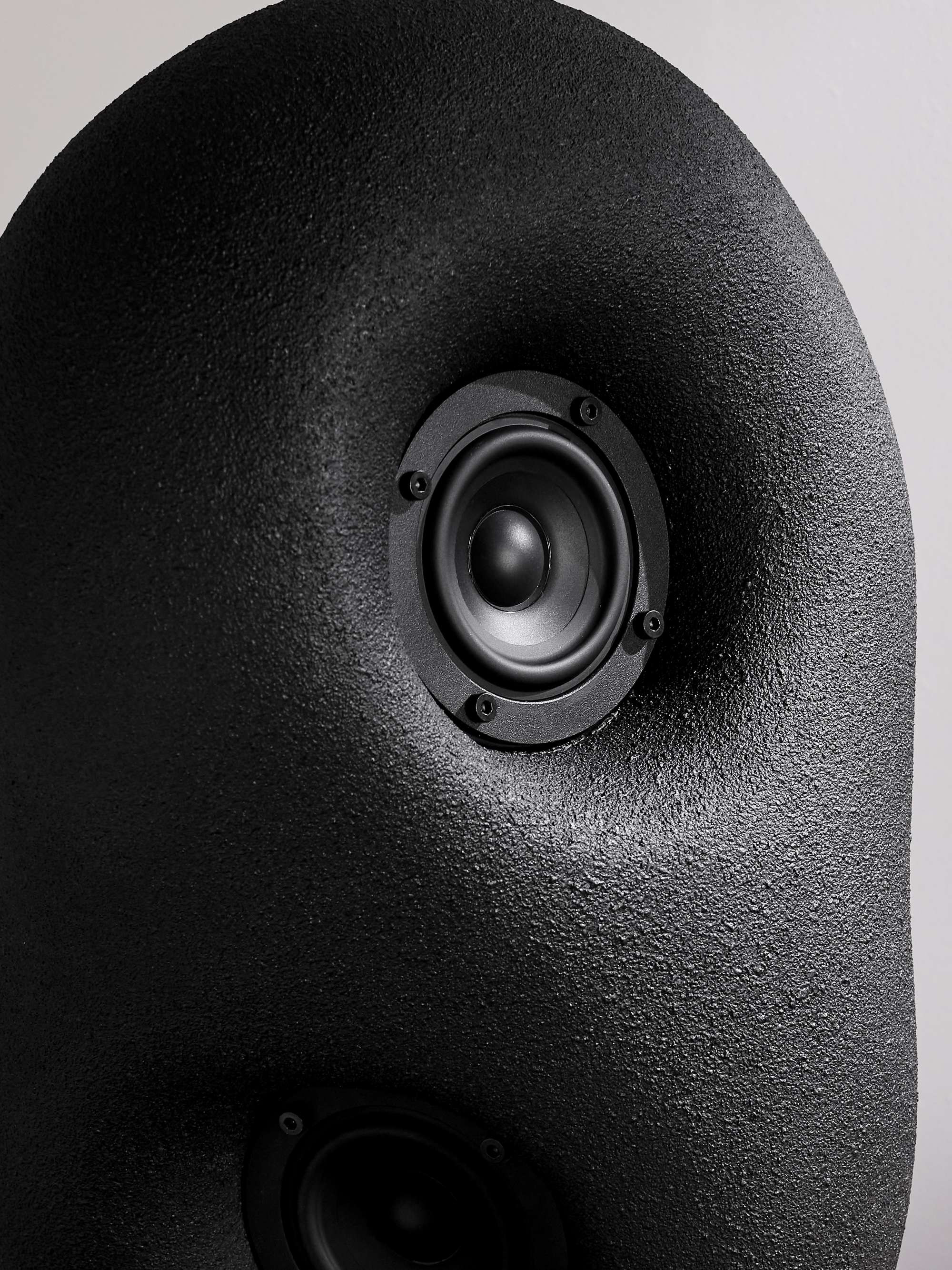 TRANSPARENT SPEAKER 