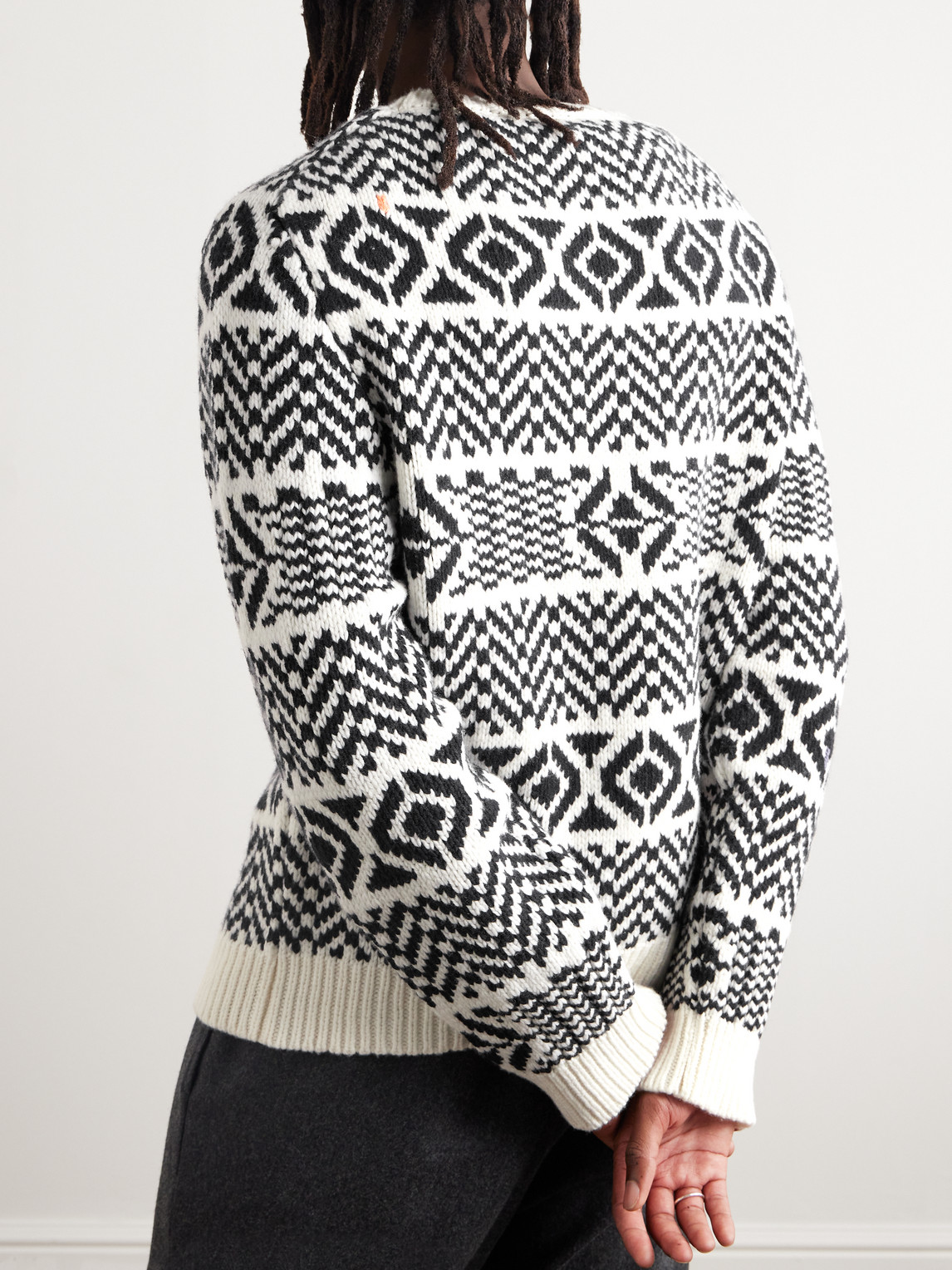 Shop A Kind Of Guise Kristjan Intarsia Wool And Cashmere-blend Sweater In Black