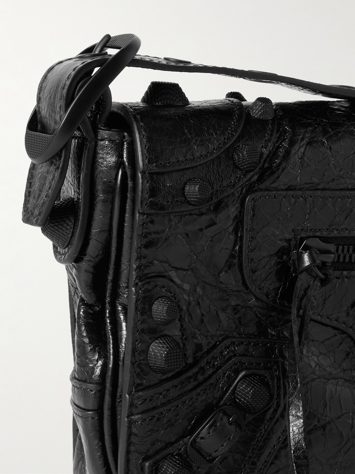Shop Balenciaga Le Cagole Croc-effect Leather Messenger Bag In Black