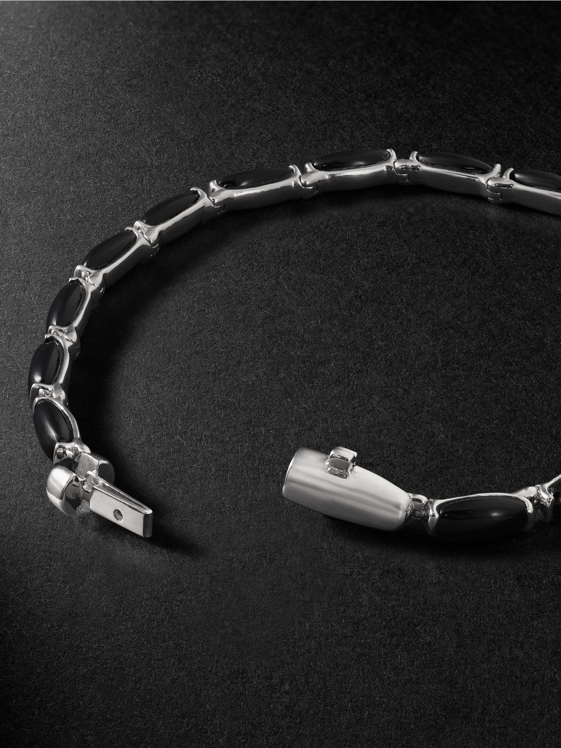 Shop Fernando Jorge Oblong 18-karat White Gold Onyx Bracelet In Black