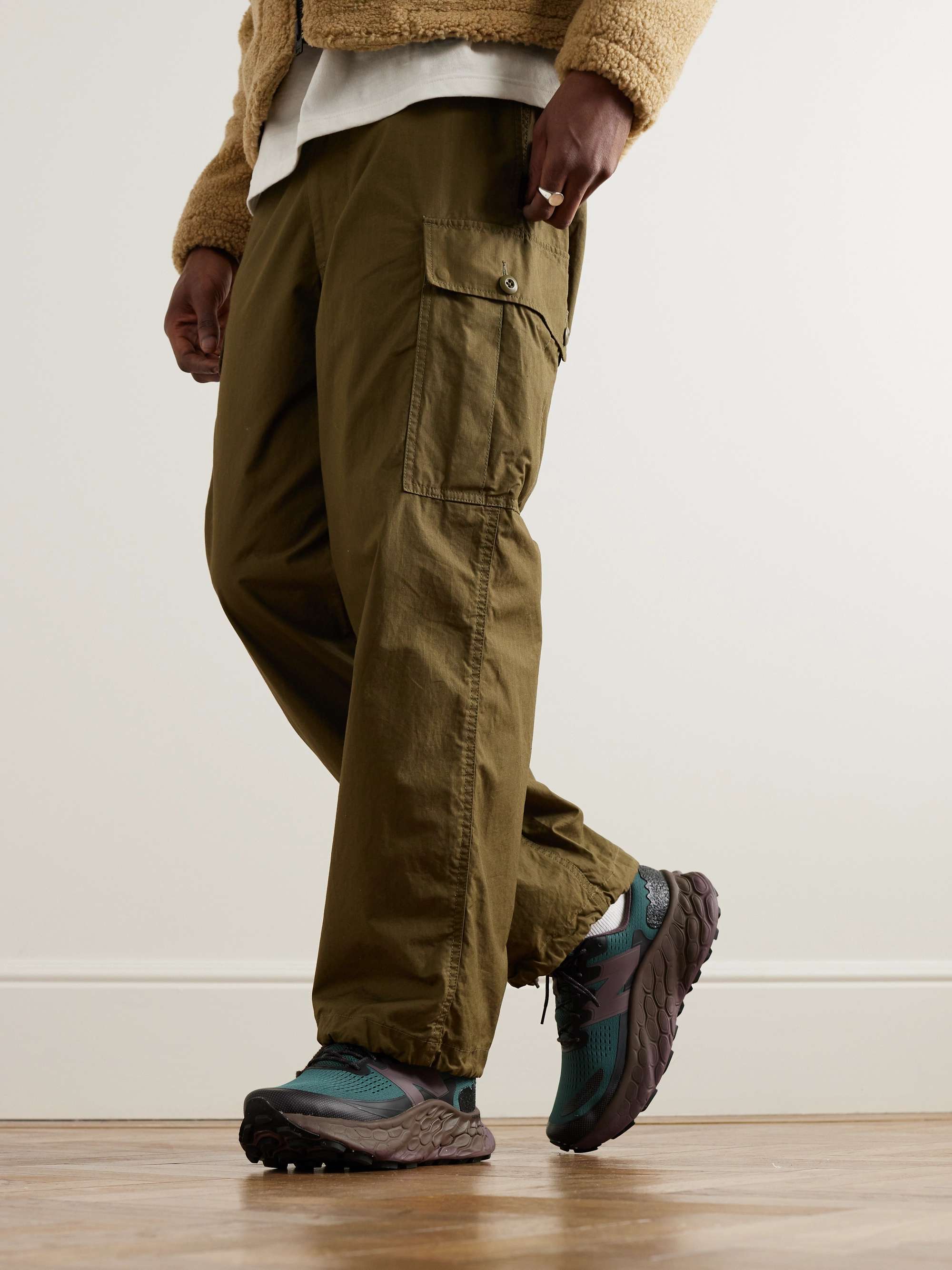 Foam pockets sneakers outlet