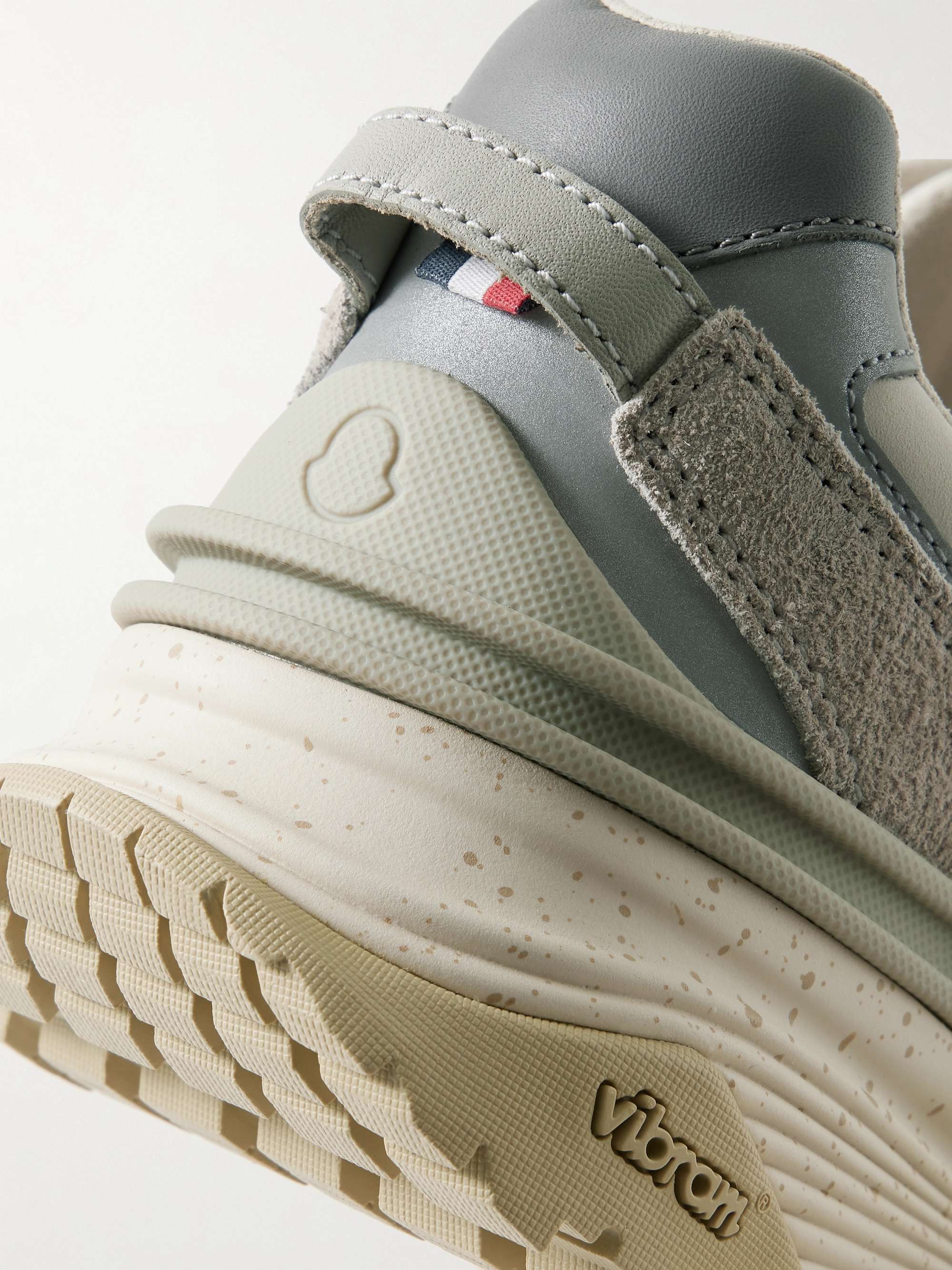 MONCLER 