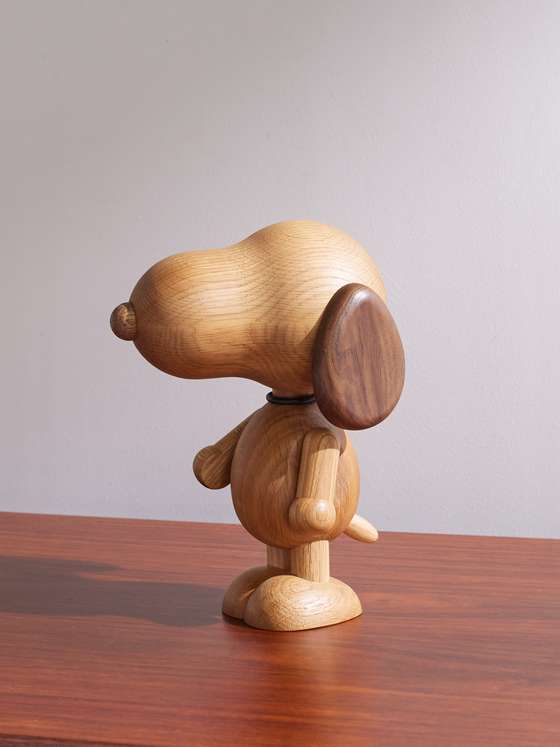 mrporter.com | Peanuts Snoopy Large Oak Figurine