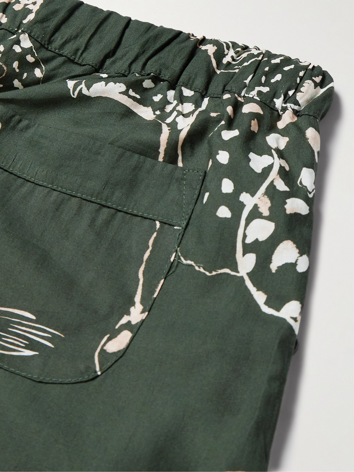 Shop Desmond & Dempsey Printed Cotton Pyjama Shorts In Green