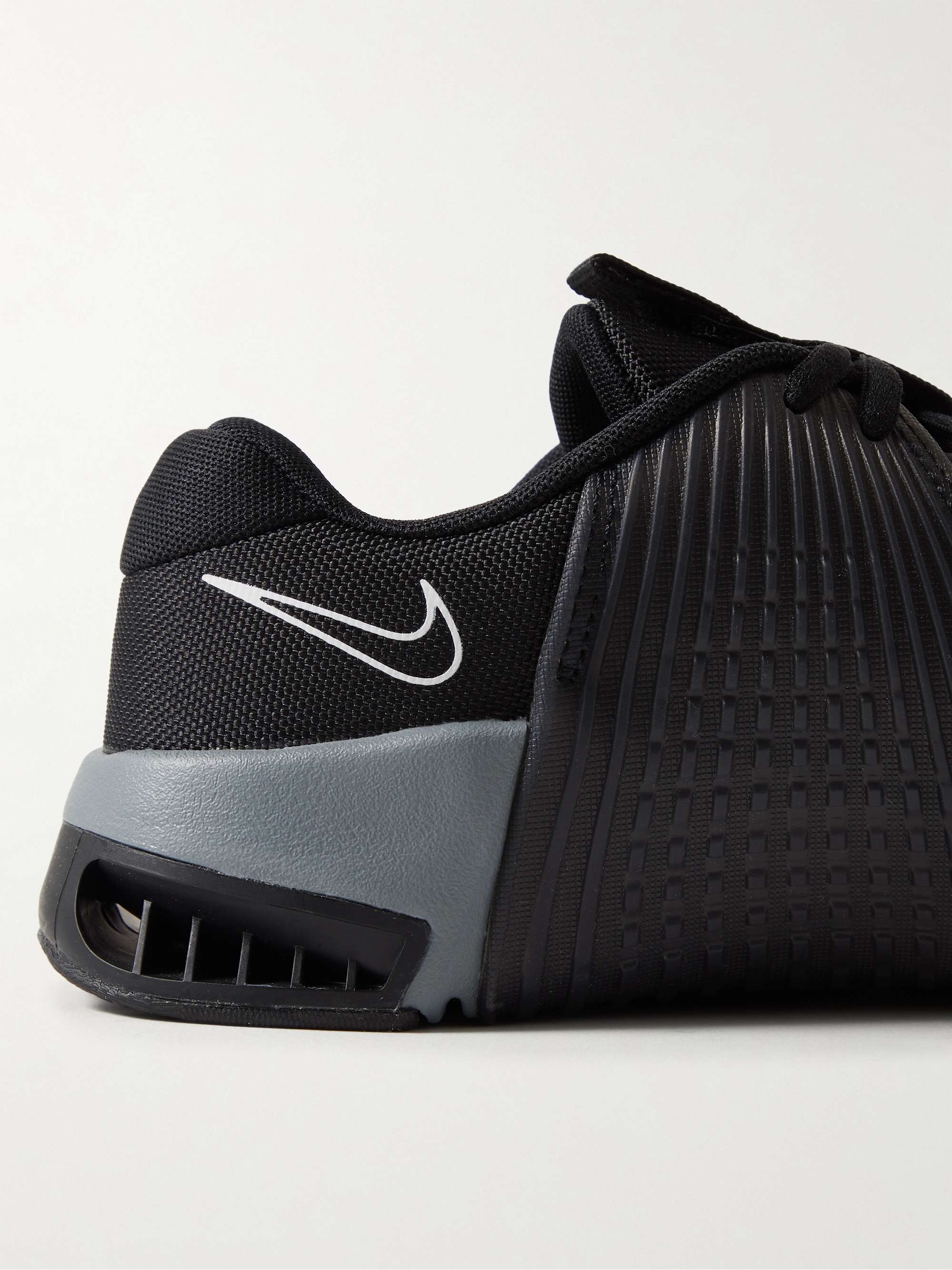 NIKE TRAINING 
