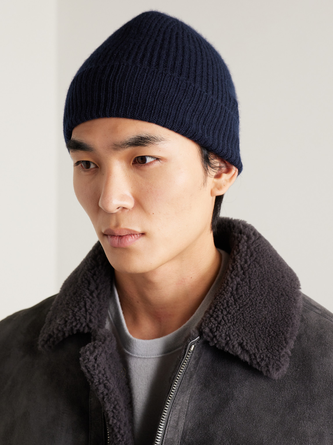 Shop Anderson & Sheppard Ribbed Cashmere Beanie In Blue