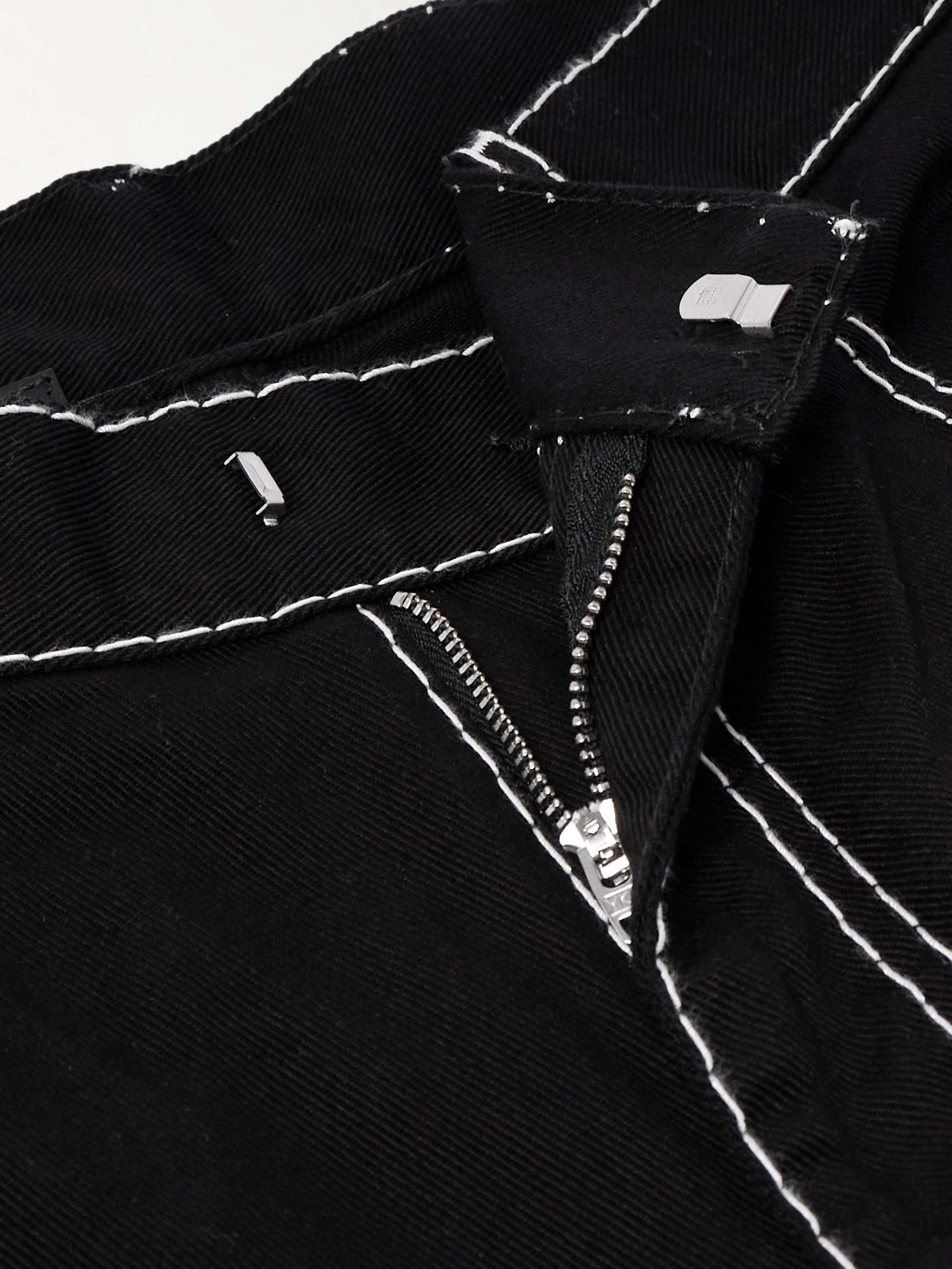 GIVENCHY 