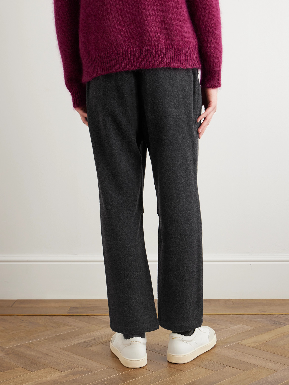 Shop Massimo Alba Keywest Straight-leg Cotton And Cashmere-blend Drawstring Trousers In Gray