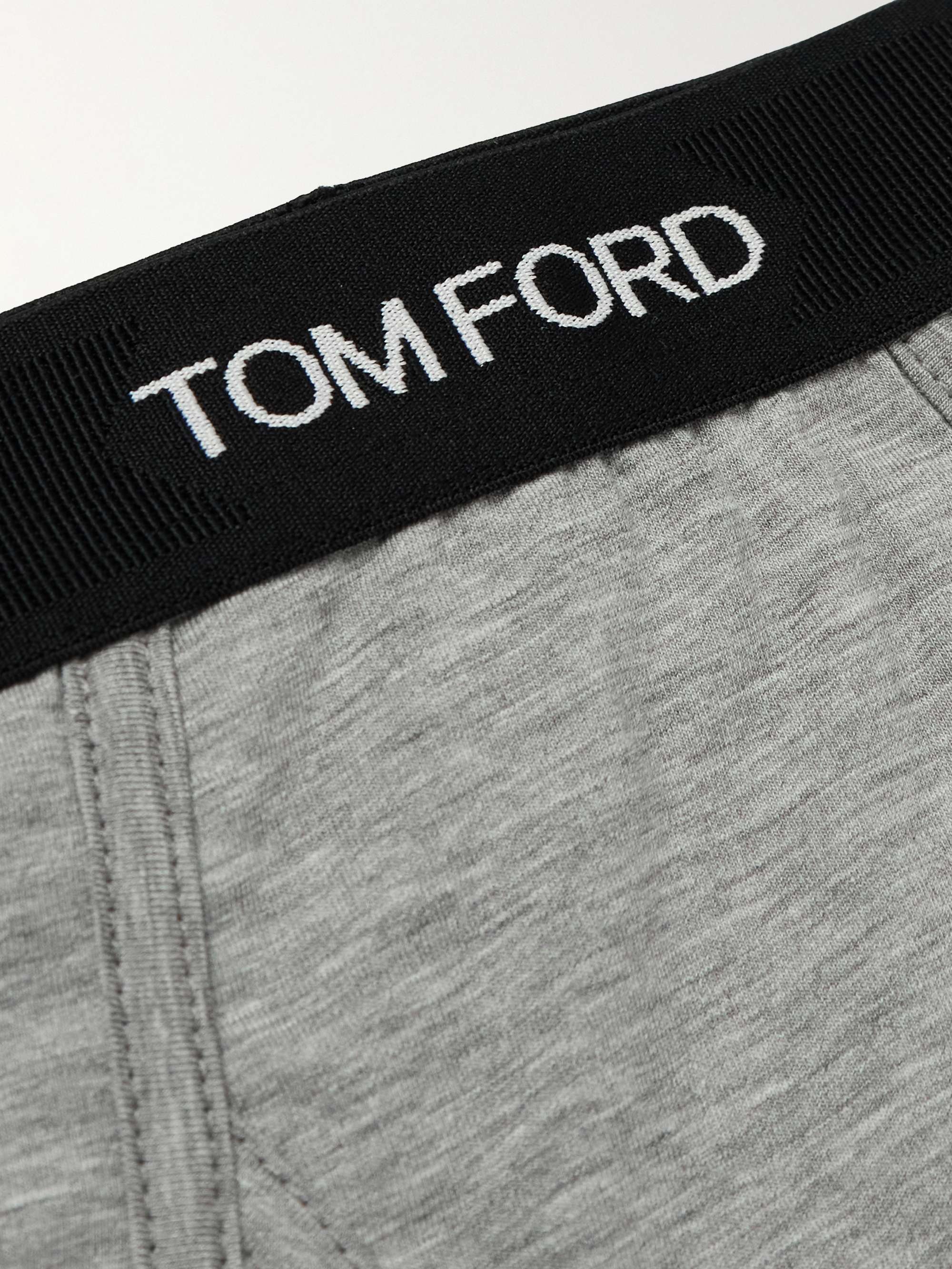 TOM FORD 