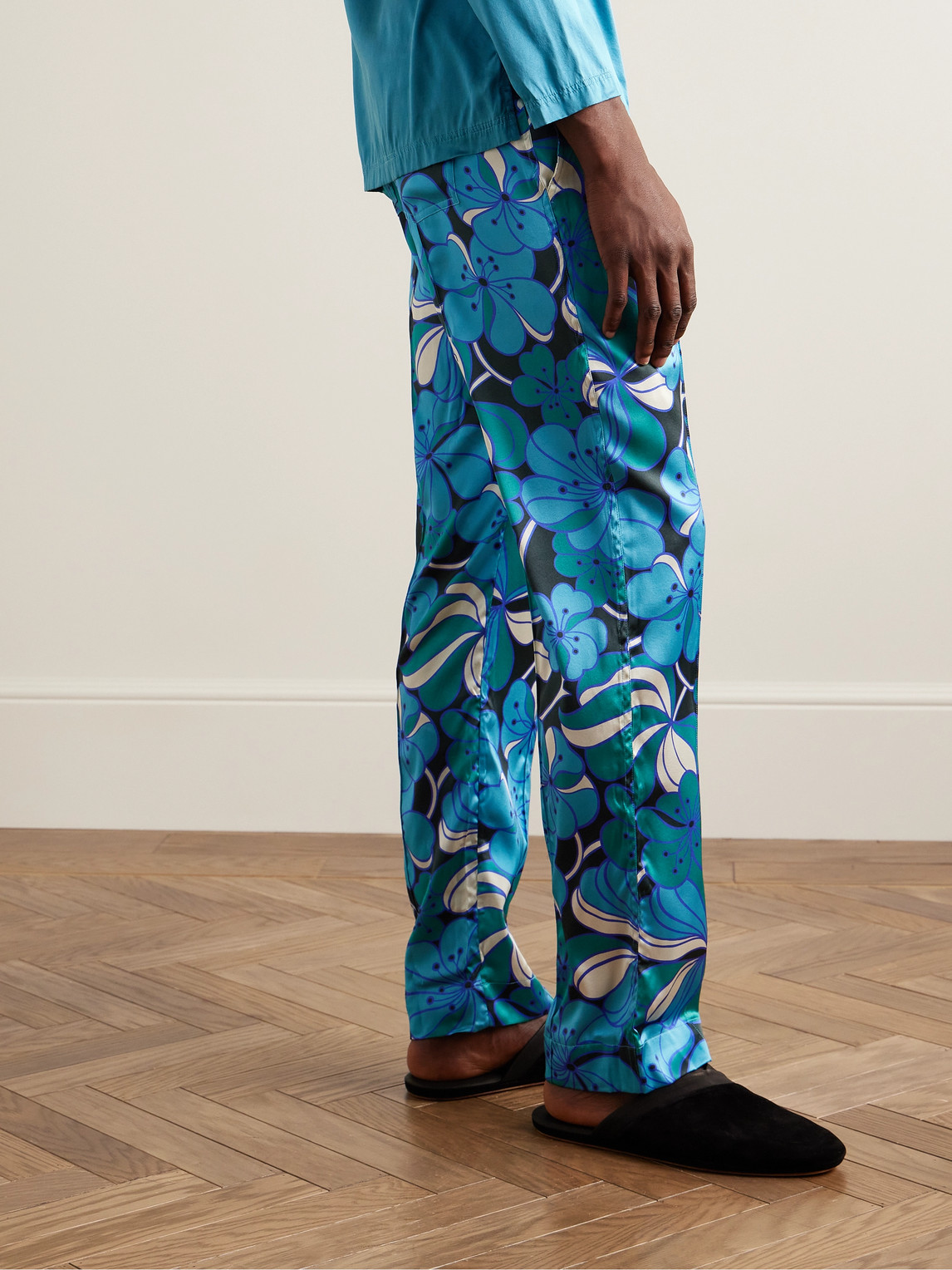 Shop Tom Ford Straight-leg Velvet-trimmed Printed Stretch-silk Pyjama Trousers In Blue